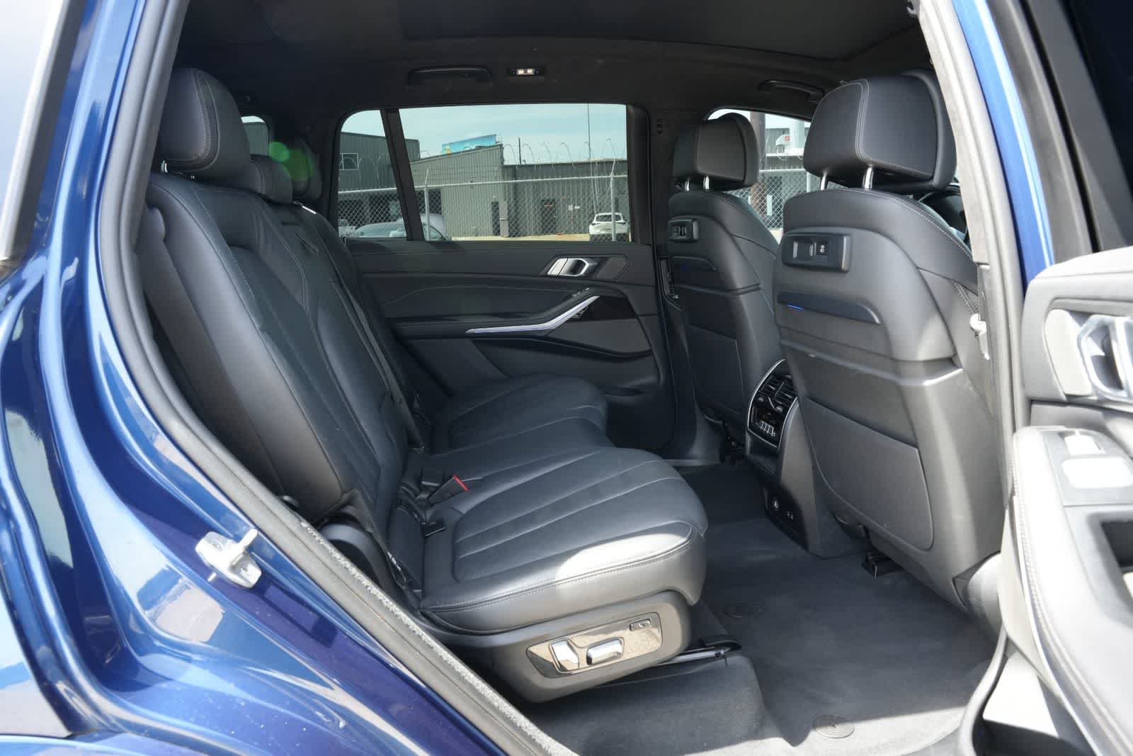 Thumbnail: 2021 BMW X7 - 20