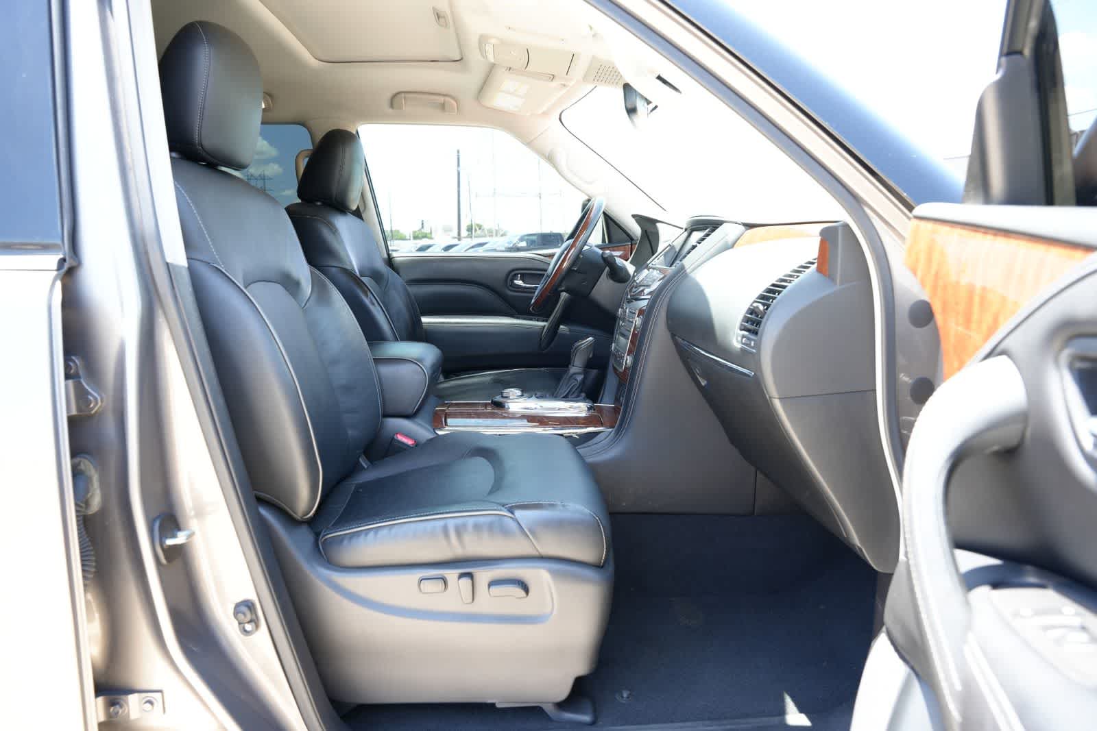 Thumbnail: 2019 INFINITI QX80 - 23