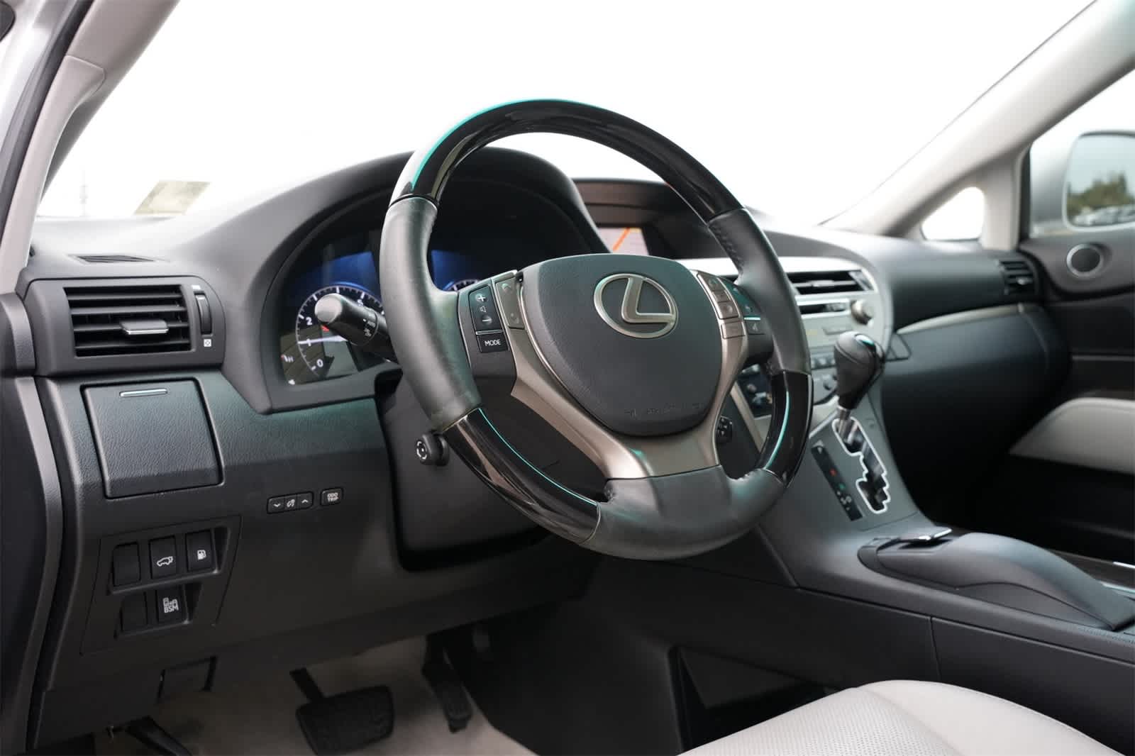 Thumbnail: 2013 Lexus RX - 16