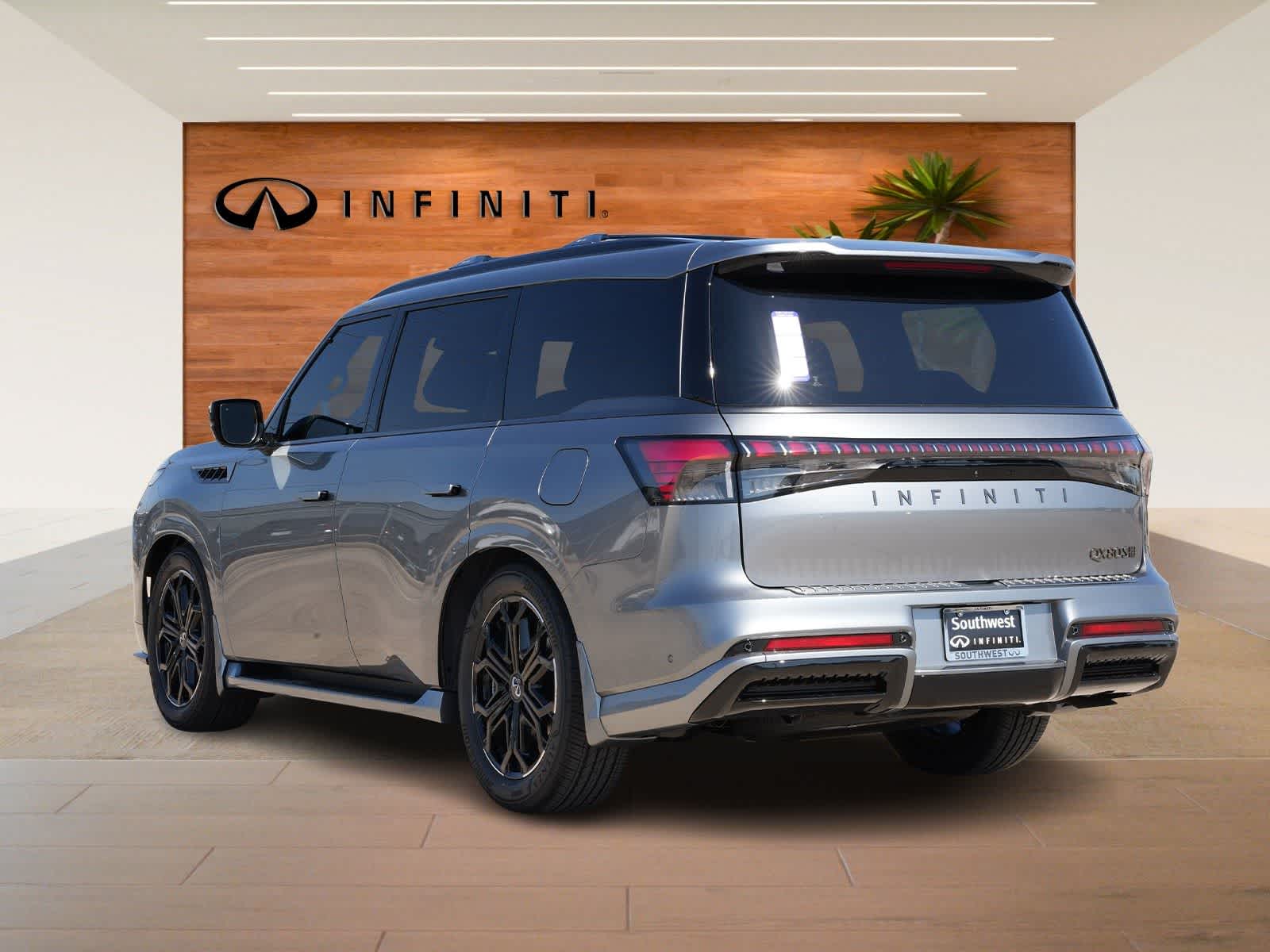 Thumbnail: 2026 INFINITI QX80 - 5