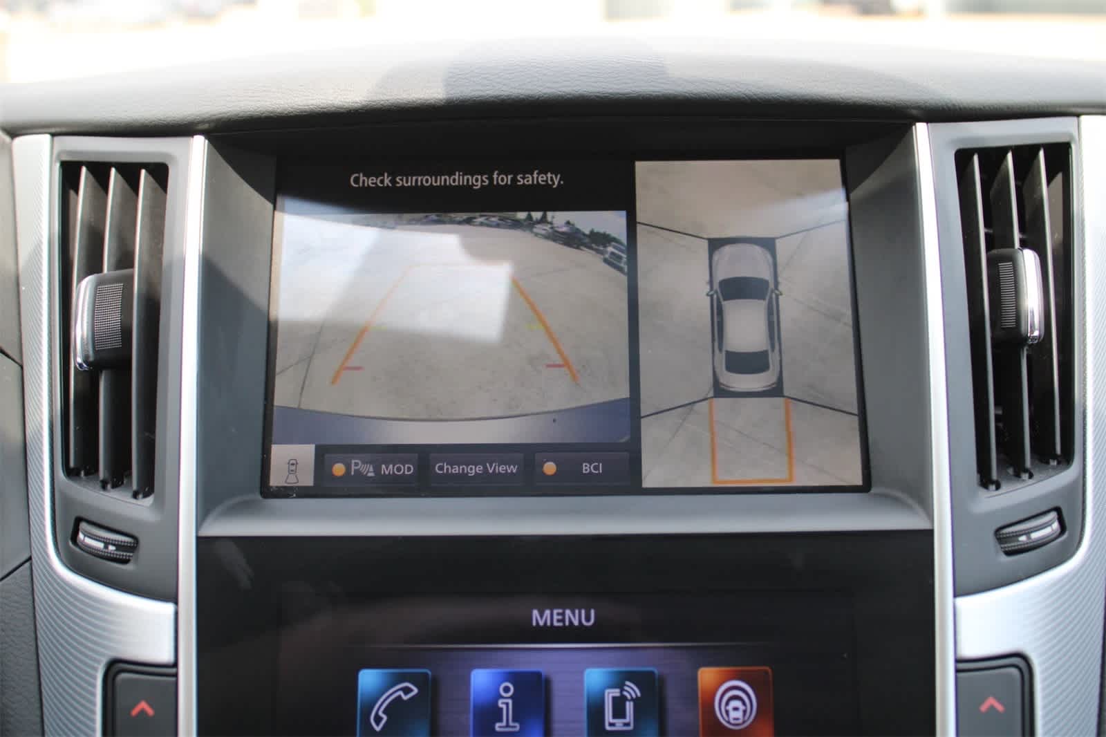 Thumbnail: 2024 INFINITI Q50 - 15