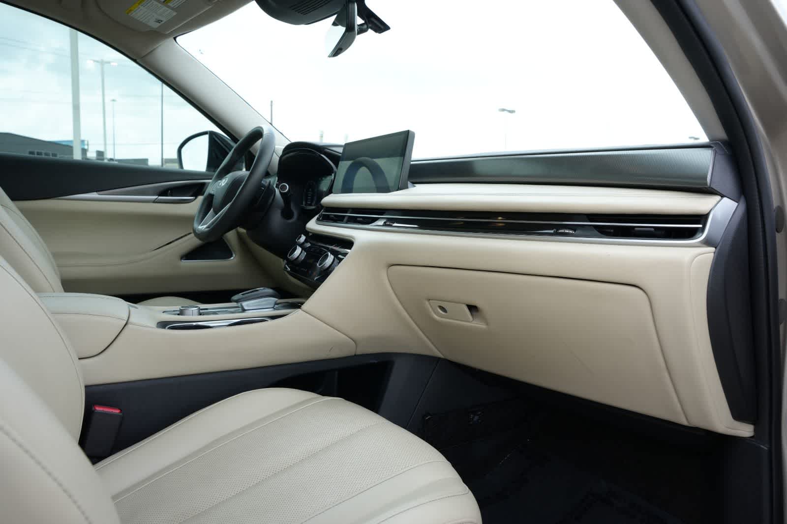 Thumbnail: 2024 INFINITI QX60 - 22