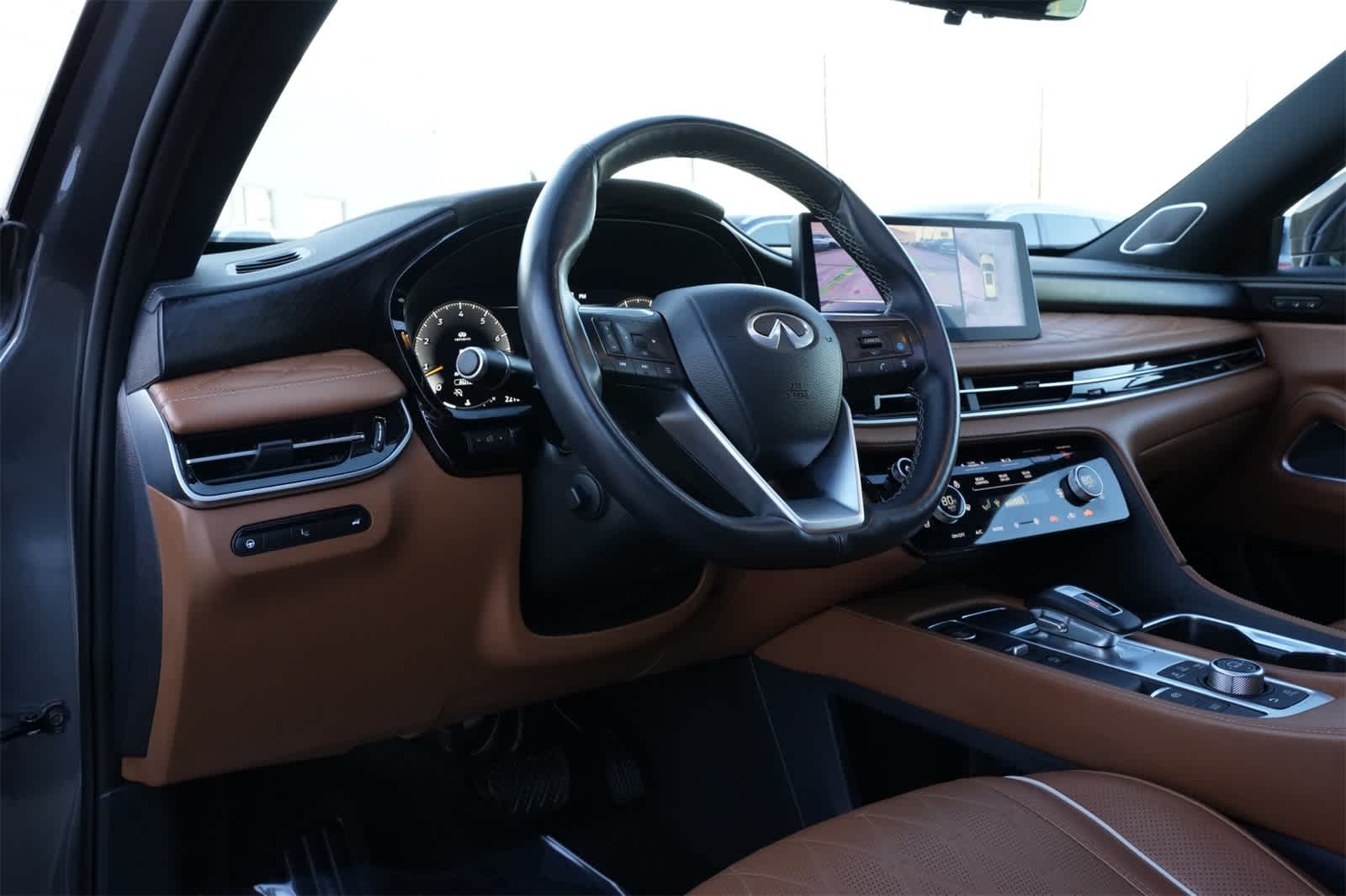 Thumbnail: 2023 INFINITI QX60 - 16