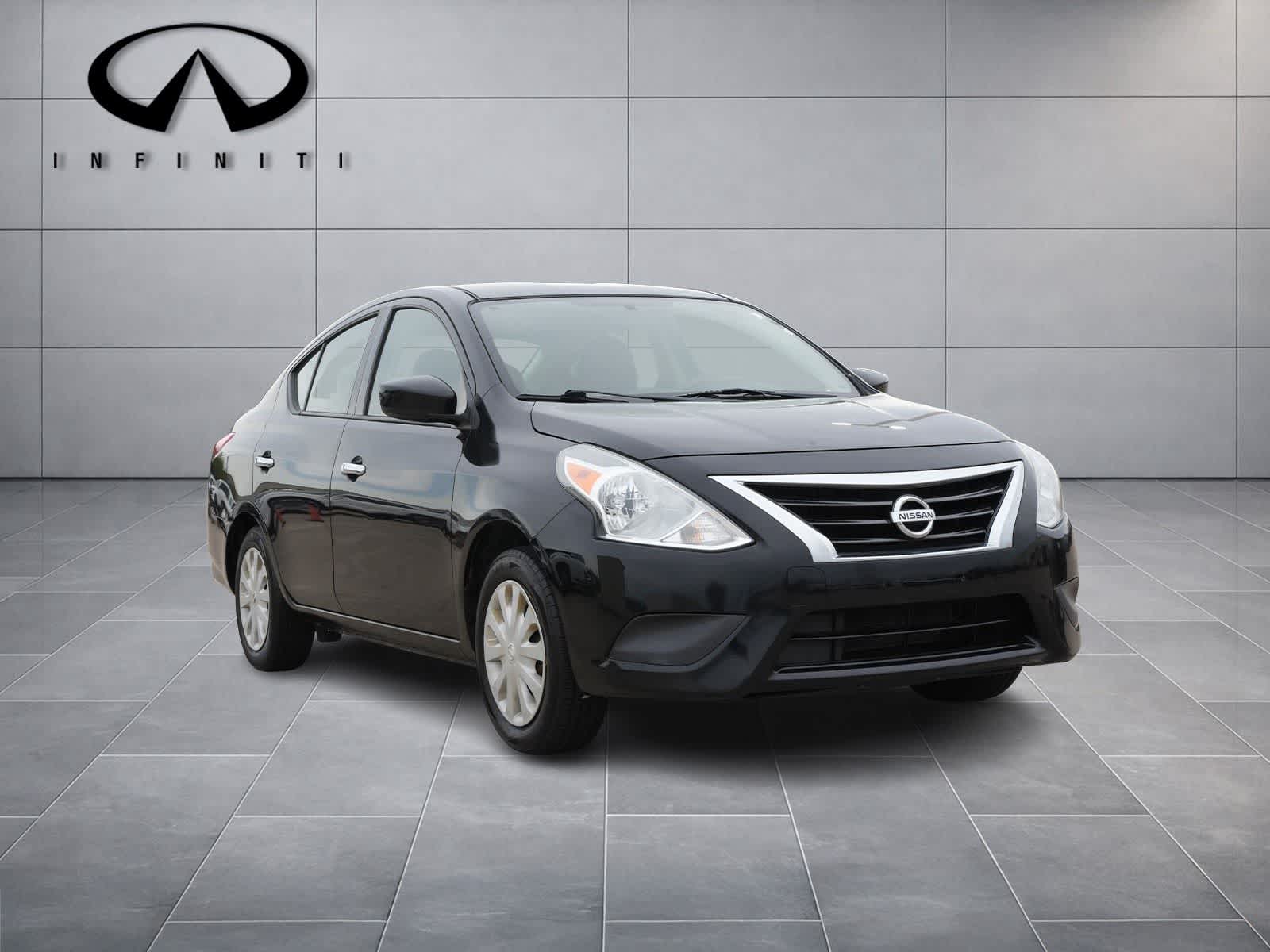 Thumbnail: 2018 Nissan Versa - 3