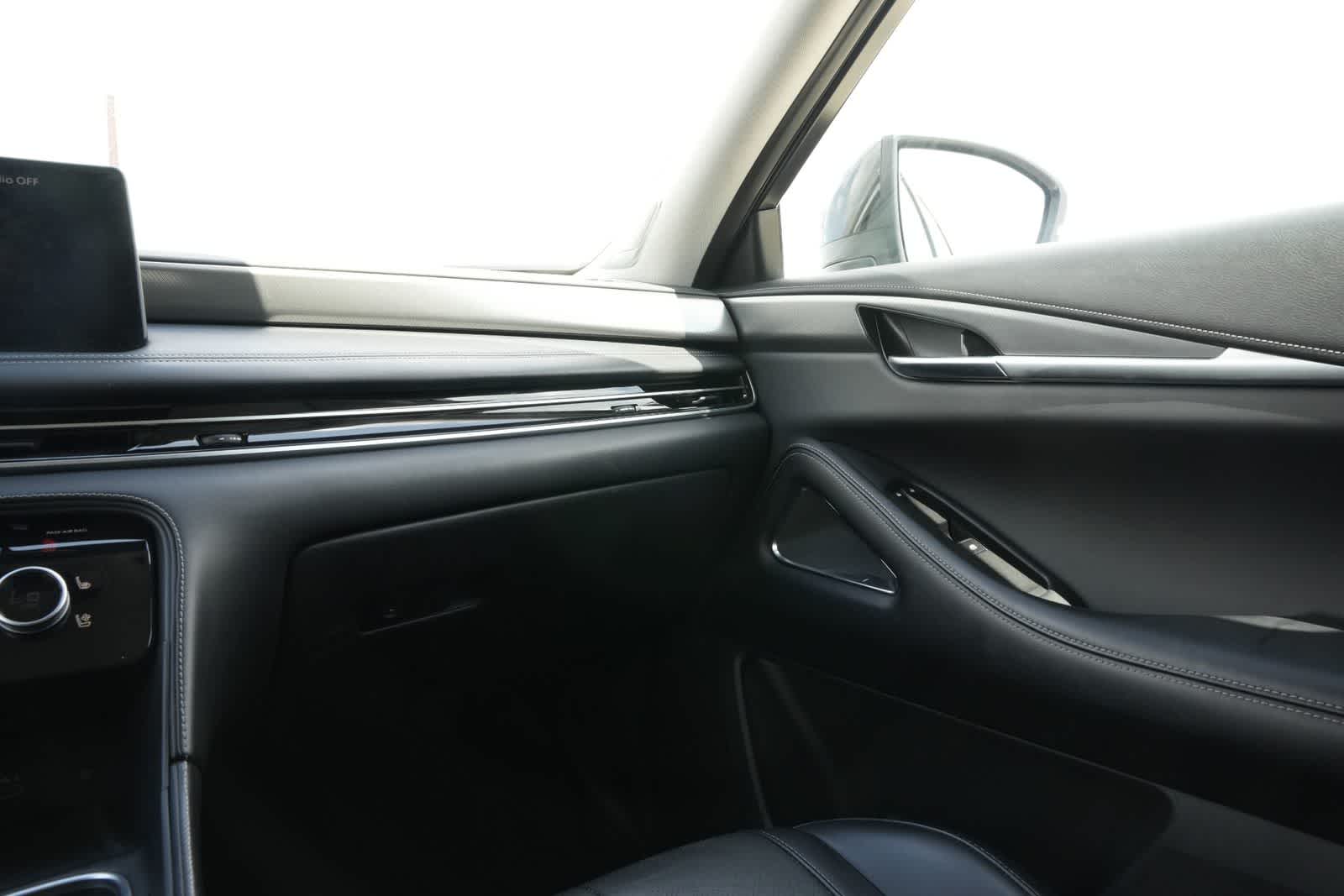 Thumbnail: 2023 INFINITI QX60 - 8