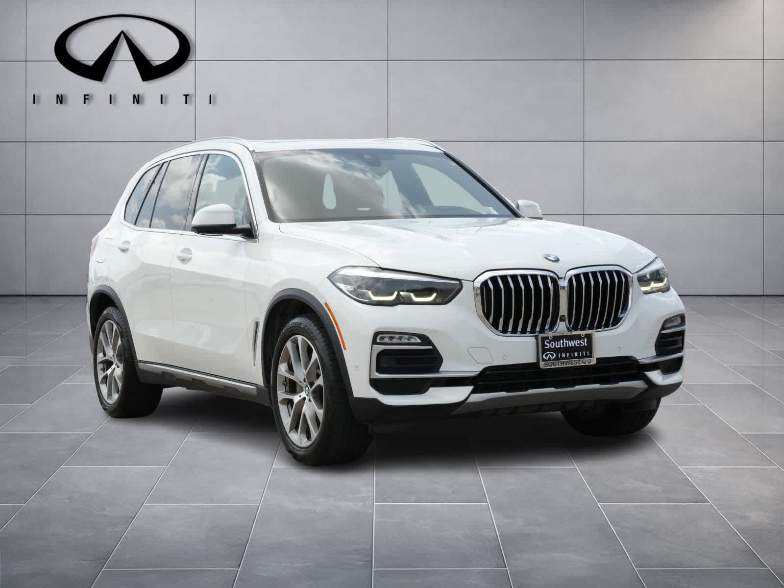 Thumbnail: 2020 BMW X5 - 3