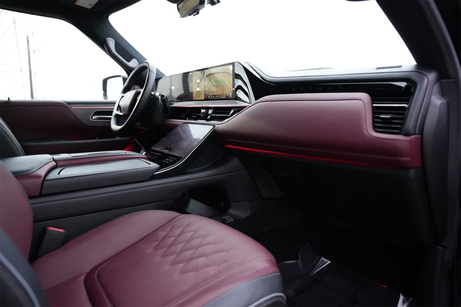 Thumbnail: 2025 INFINITI QX80 - 20