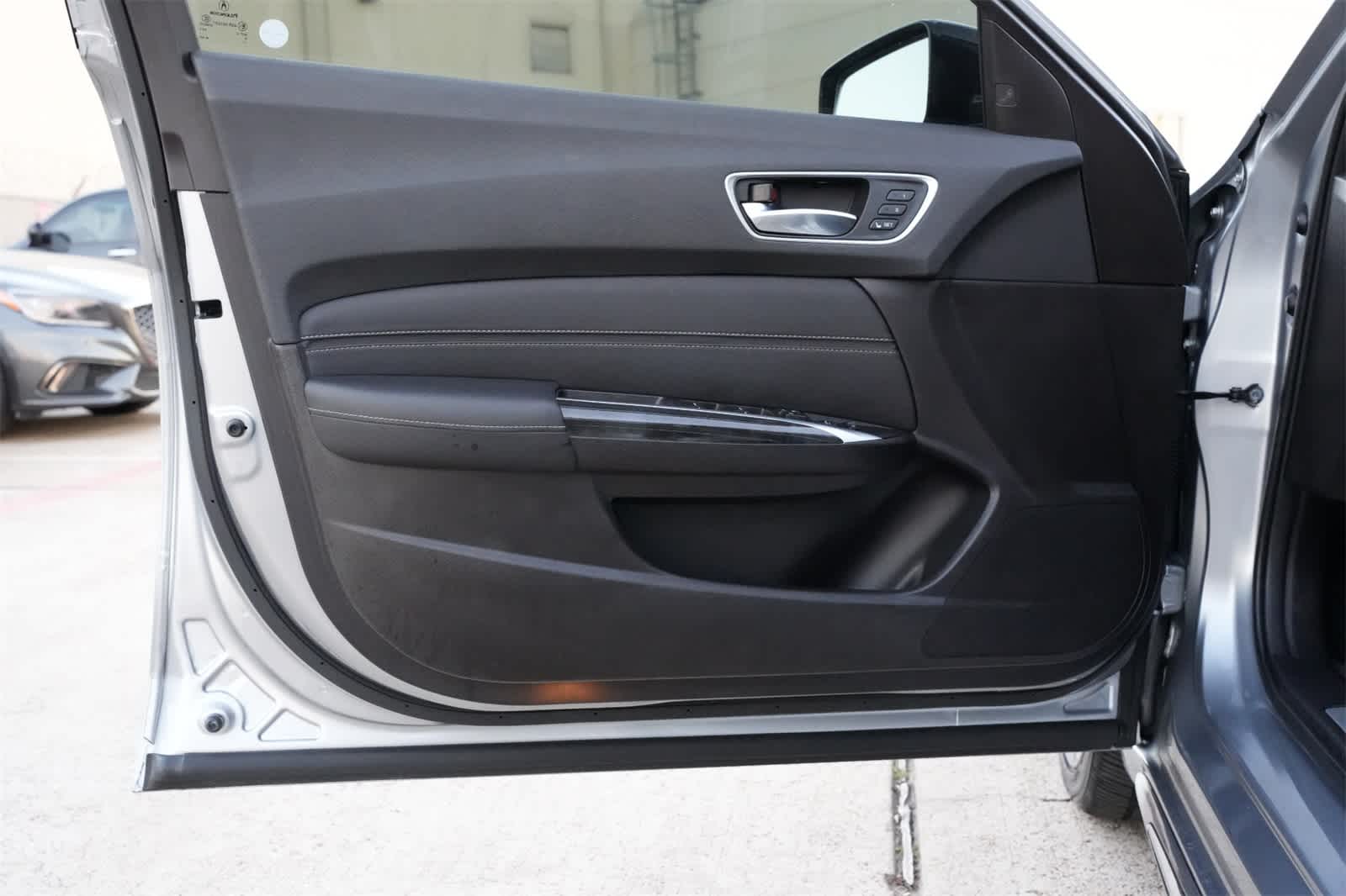 Thumbnail: 2019 Acura TLX - 18