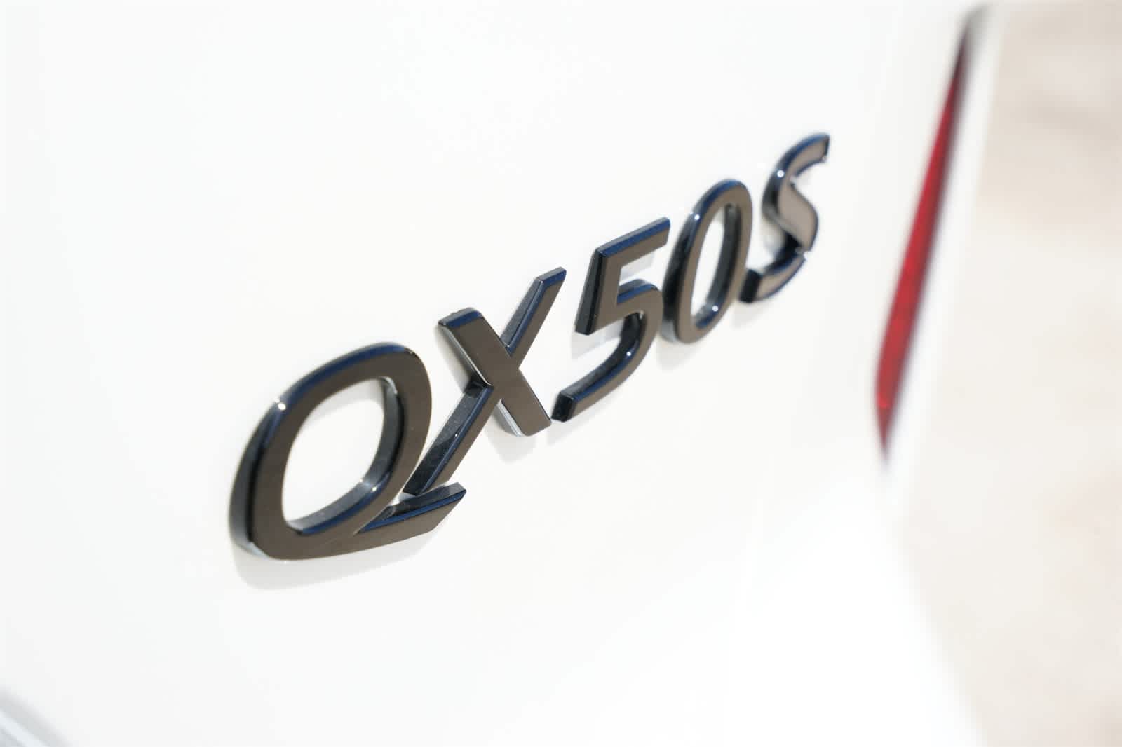 Thumbnail: 2025 INFINITI QX50 - 20