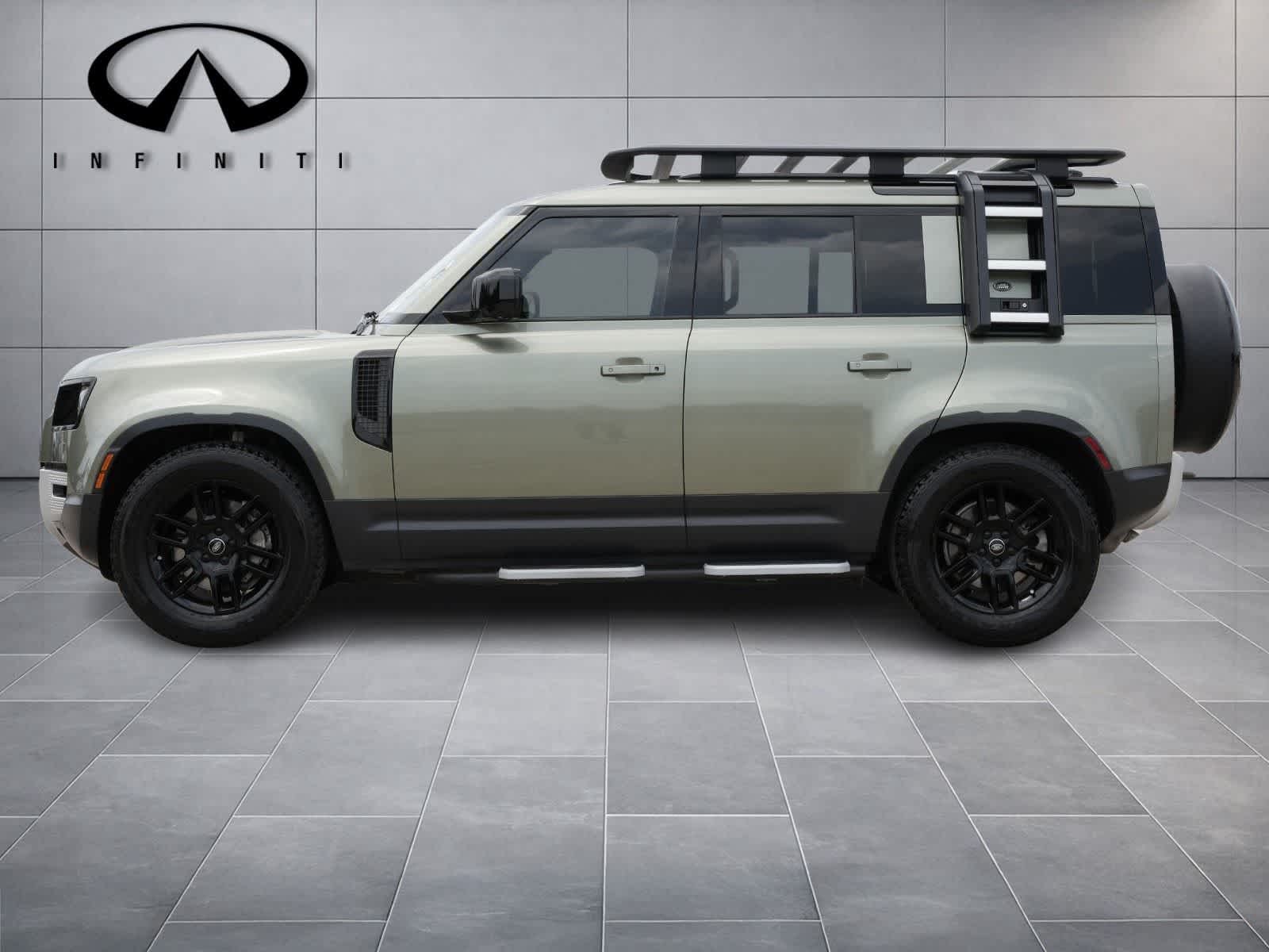 Thumbnail: 2024 Land Rover Defender - 4