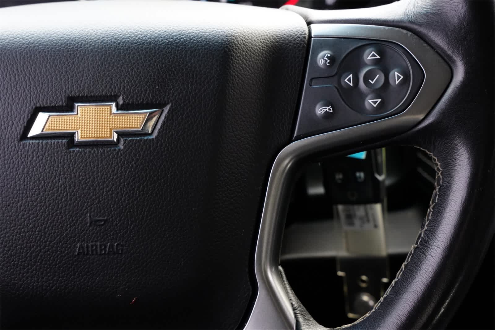 Thumbnail: 2018 Chevrolet Tahoe - 11