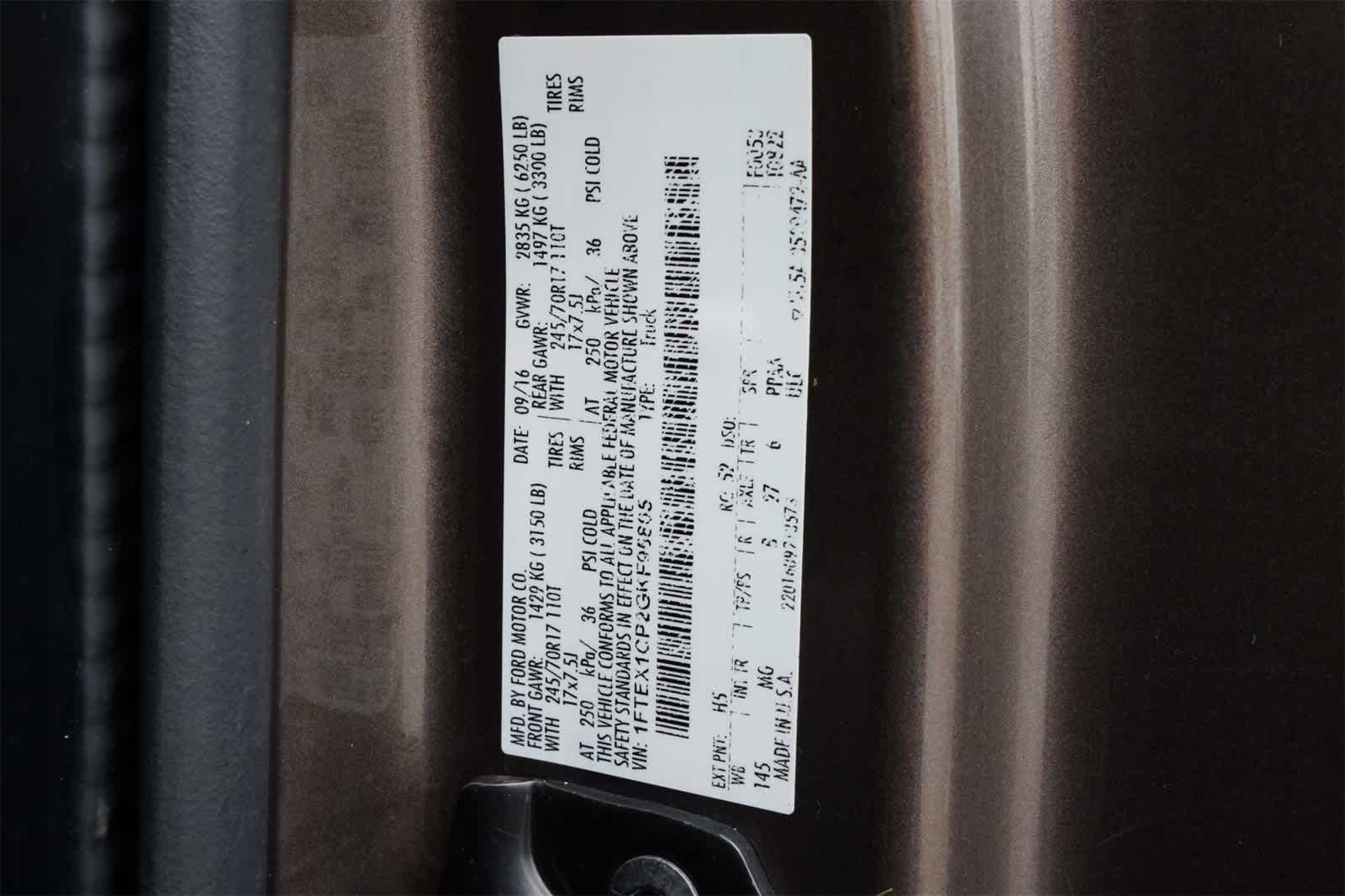 2016 Ford F-150  21