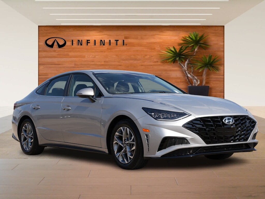 Used 2023 Hyundai Sonata SEL Sedan