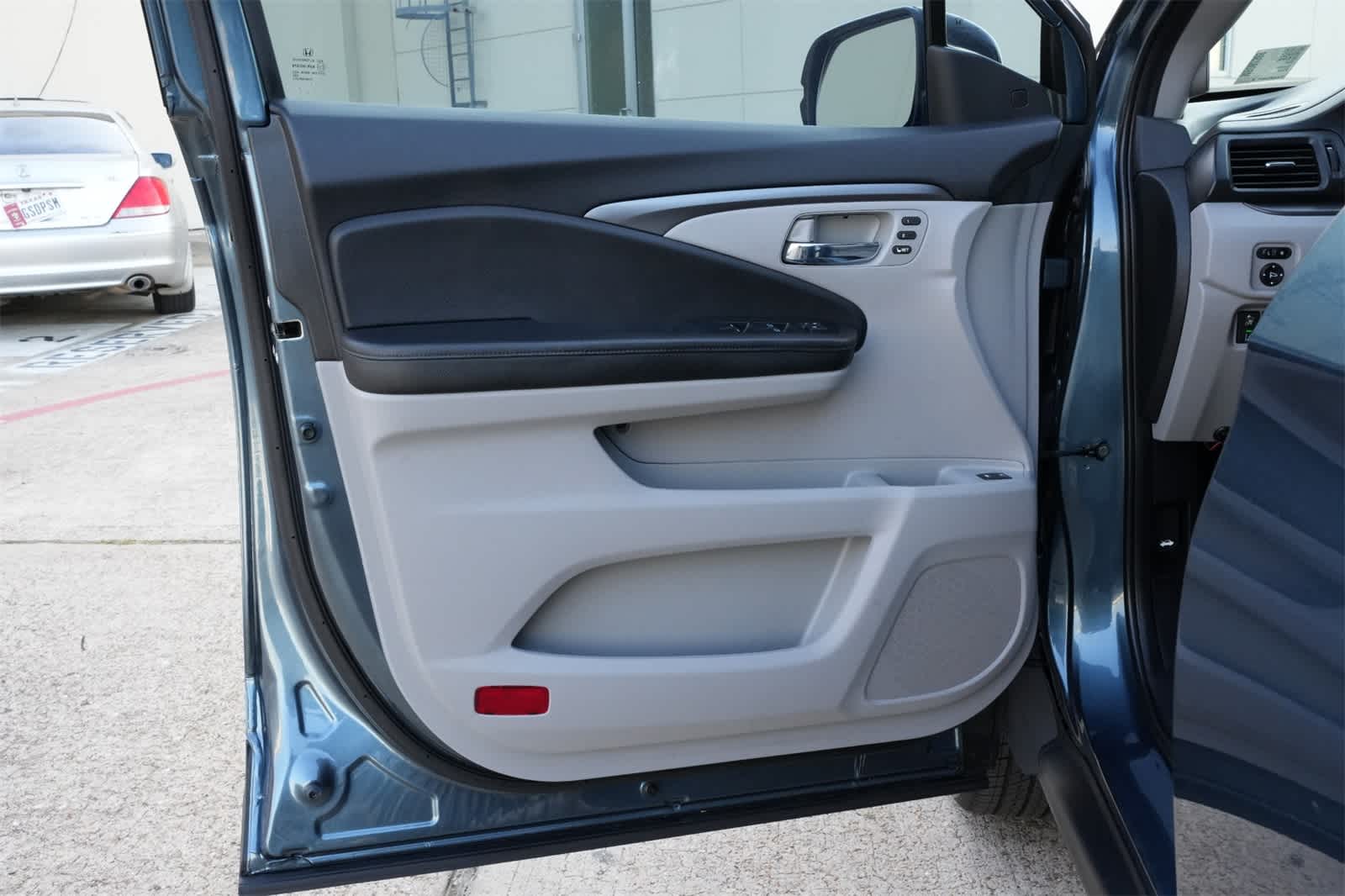 Thumbnail: 2021 Honda Pilot - 18