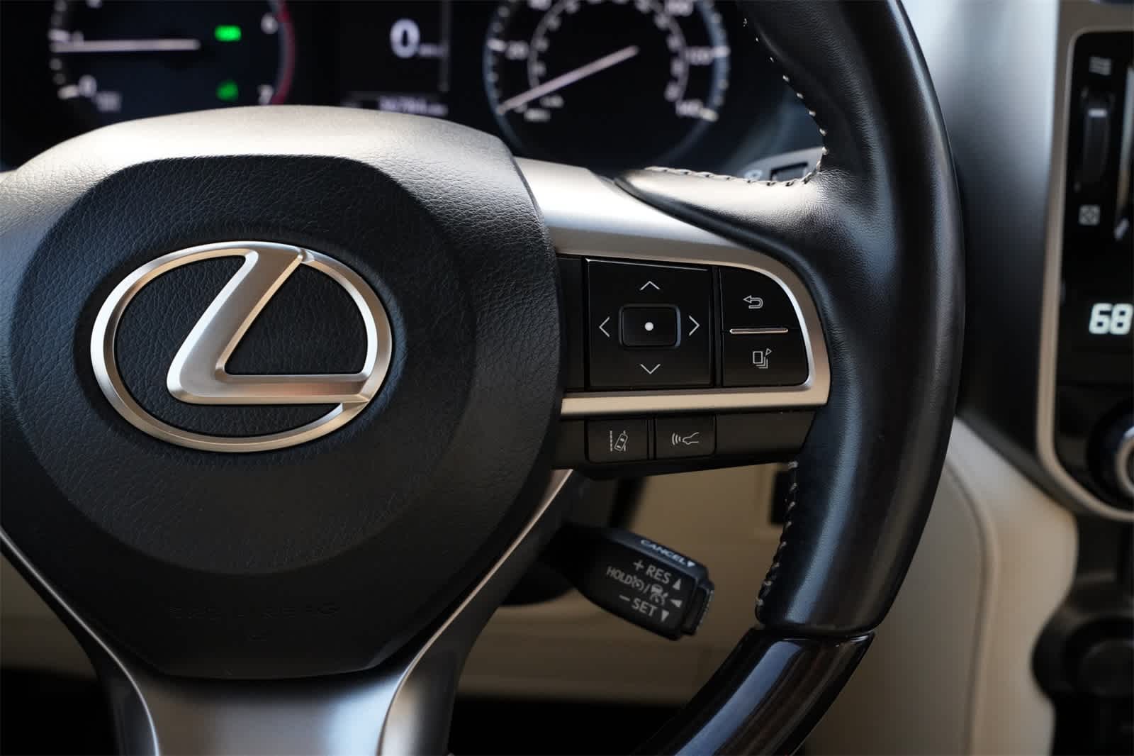 Thumbnail: 2022 Lexus GX - 11