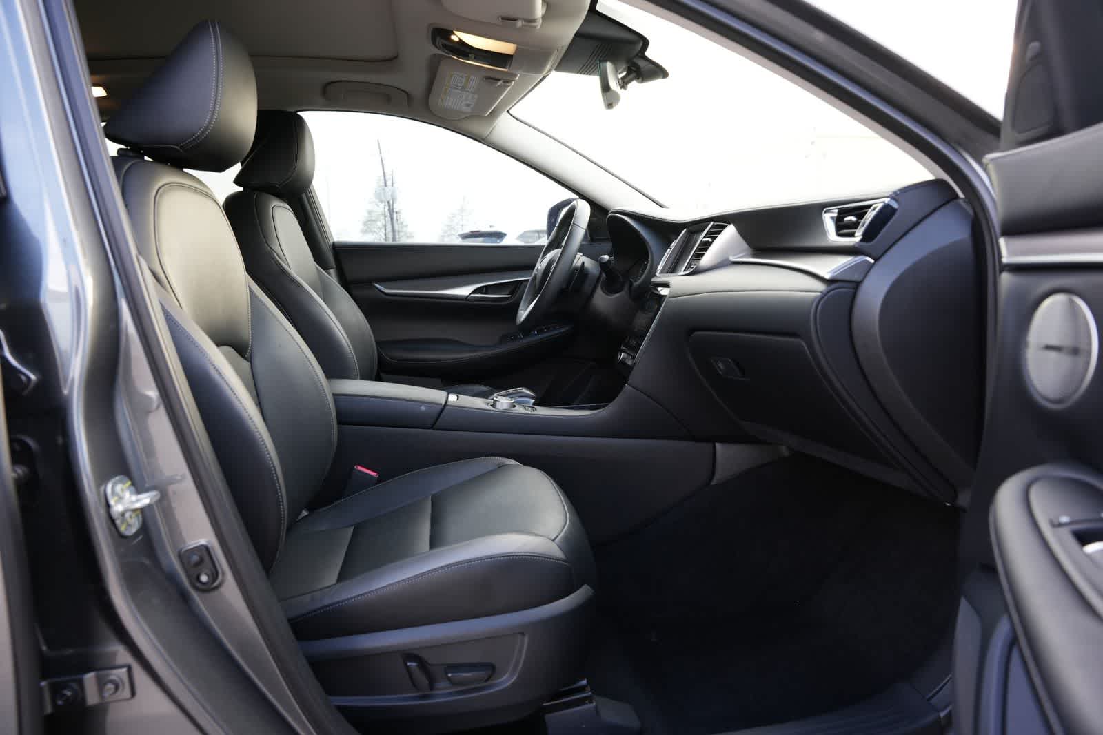 Thumbnail: 2023 INFINITI QX50 - 22