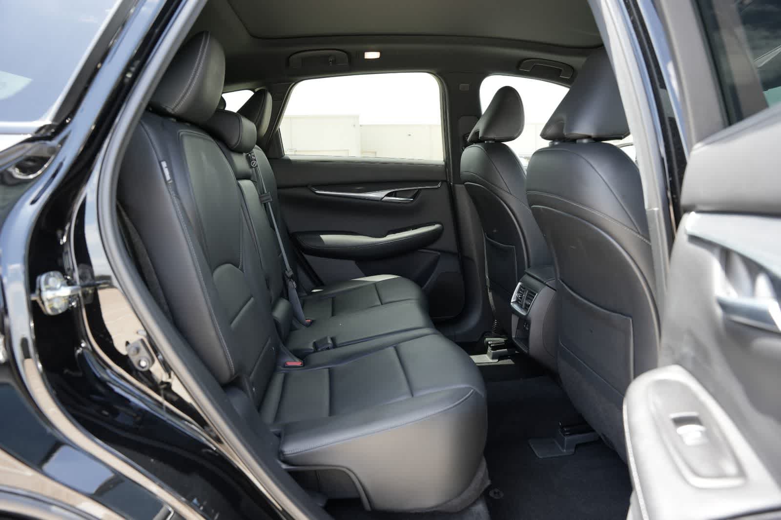 Thumbnail: 2023 INFINITI QX50 - 19