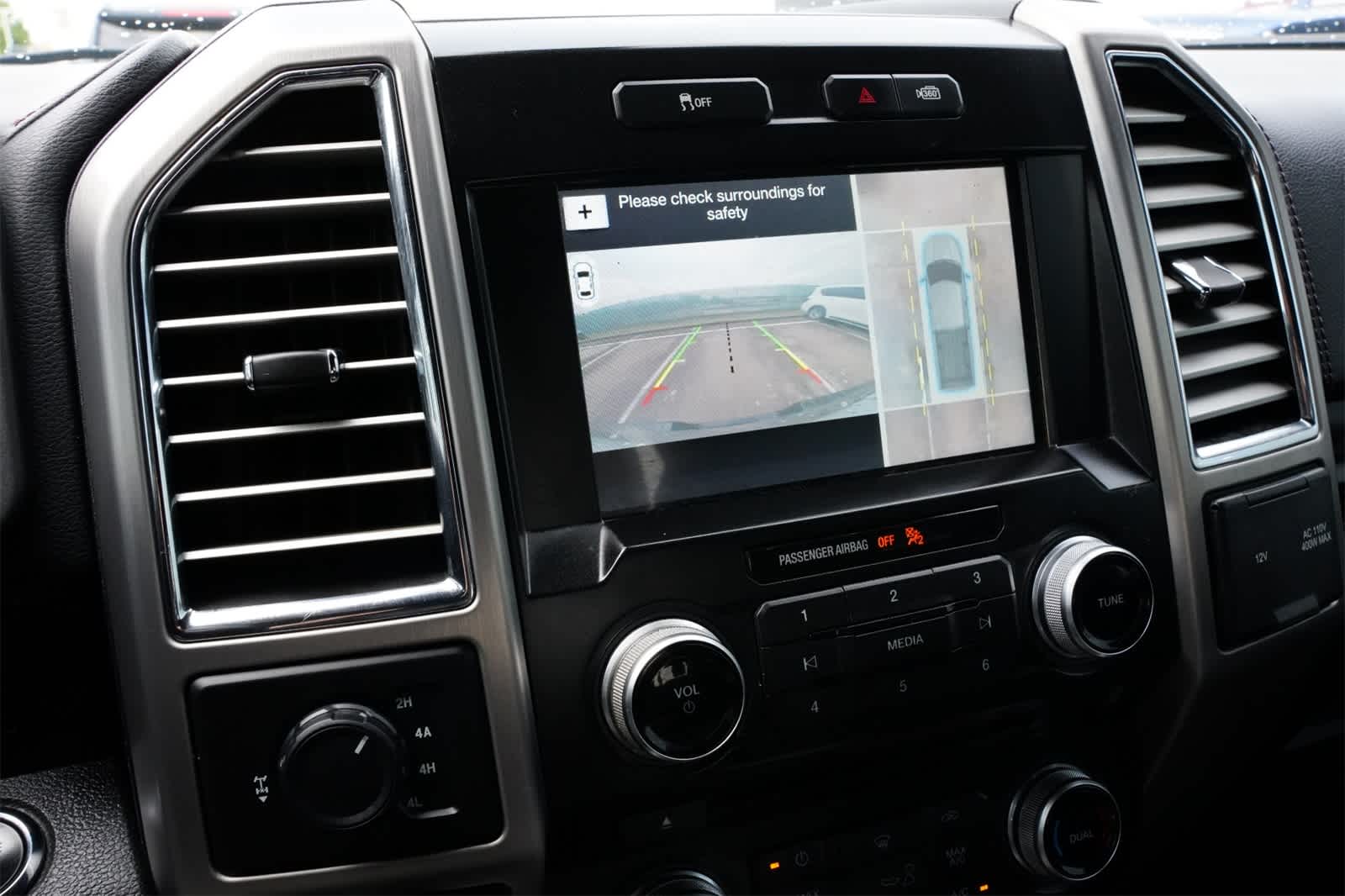 2016 Ford F-150  11