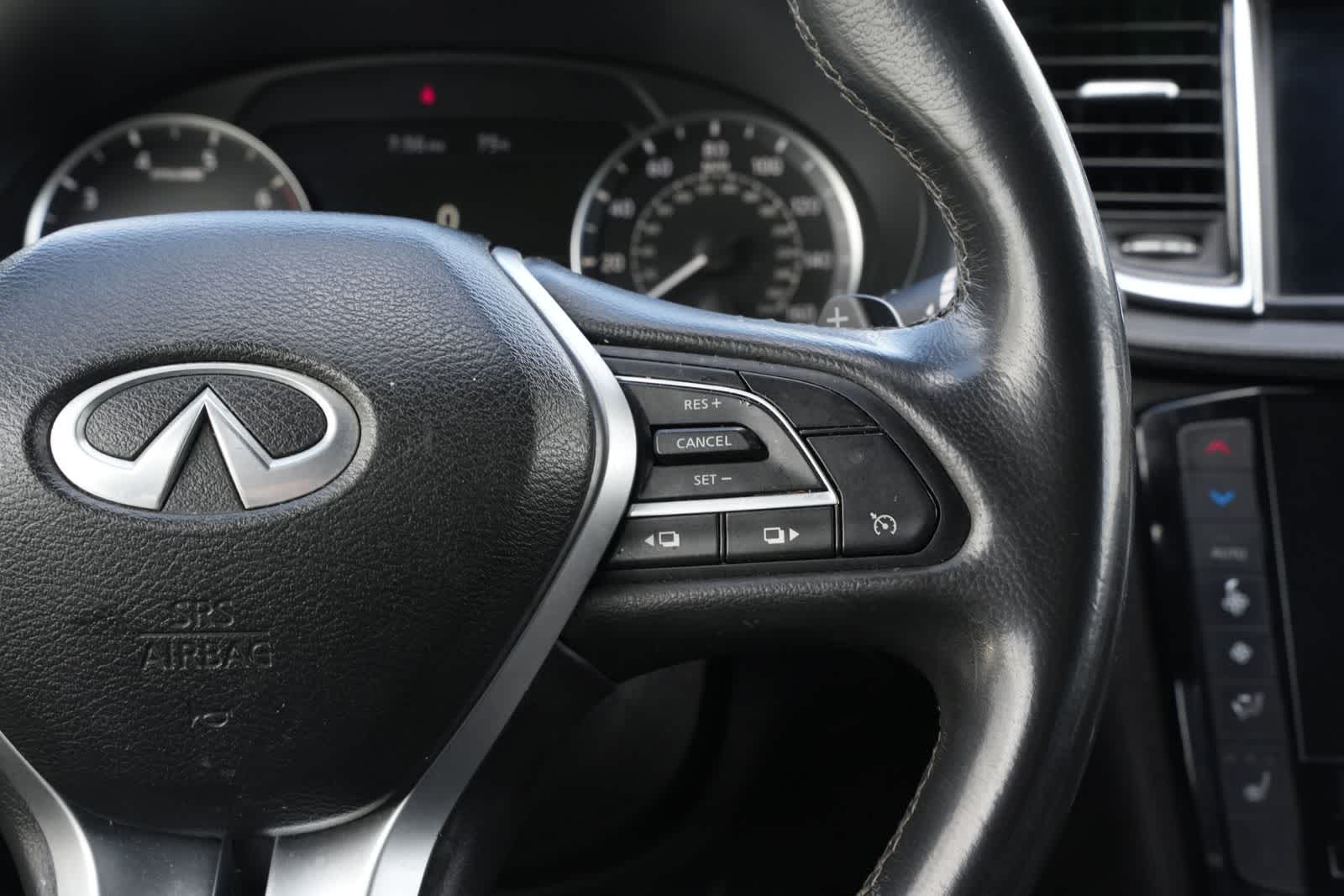 Thumbnail: 2022 INFINITI QX55 - 10