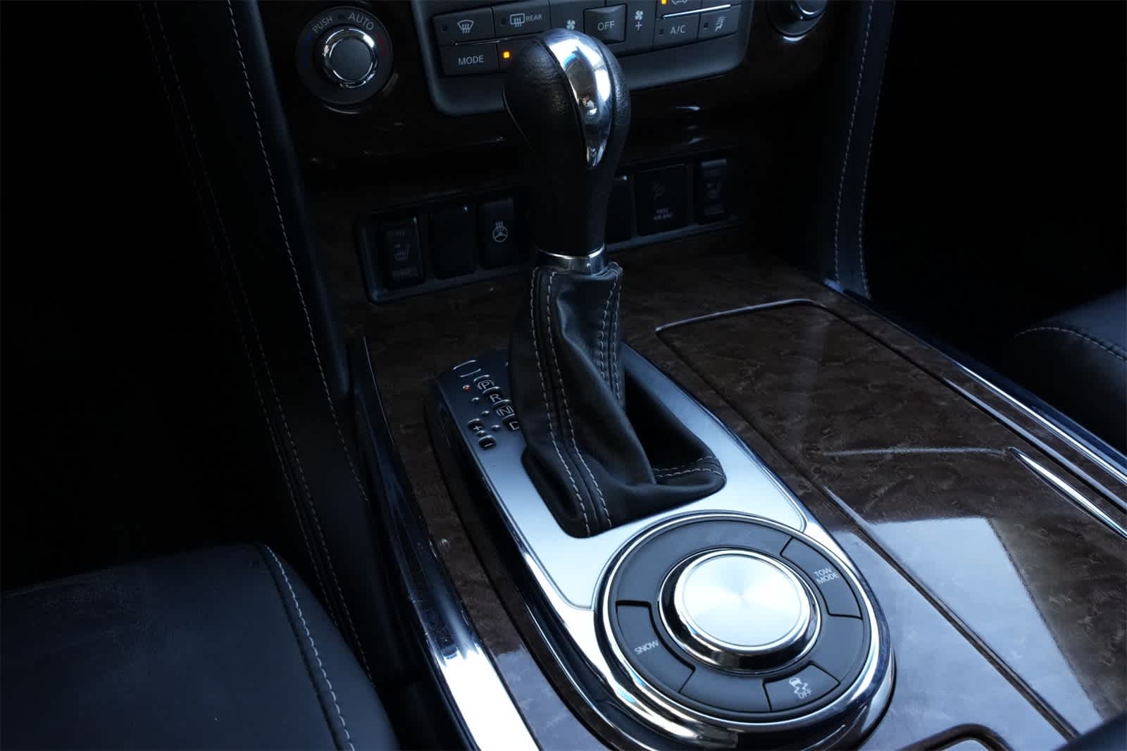 Thumbnail: 2017 INFINITI QX80 - 15