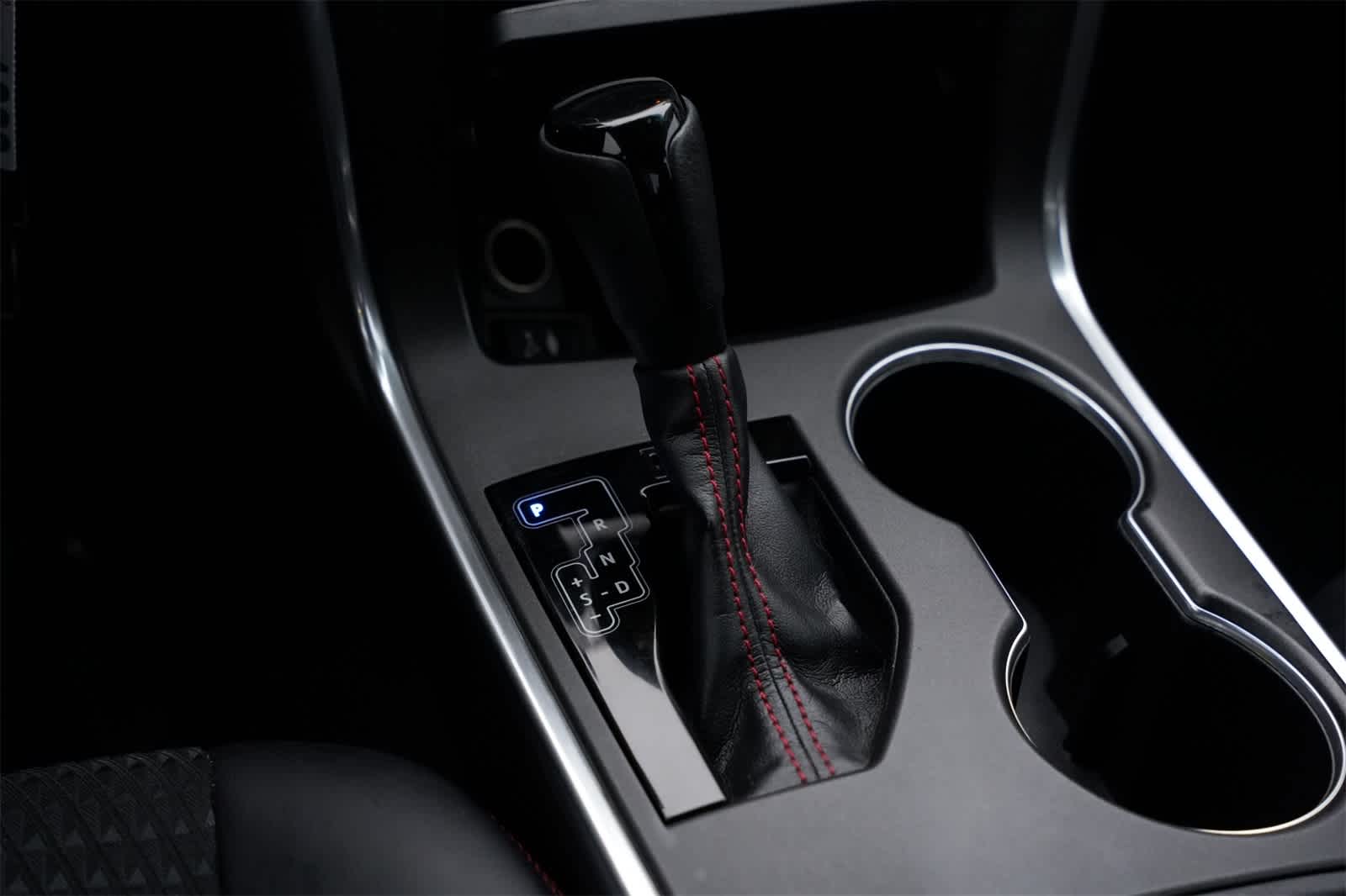 Thumbnail: 2015 Toyota Camry - 15