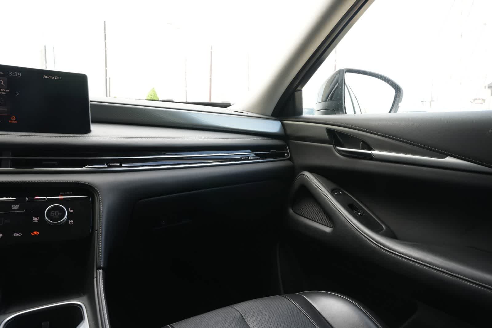 Thumbnail: 2022 INFINITI QX60 - 8