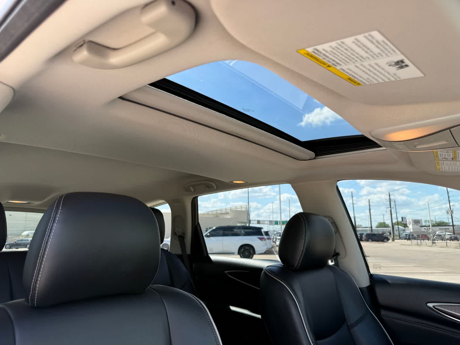 Thumbnail: 2020 INFINITI QX60 - 20