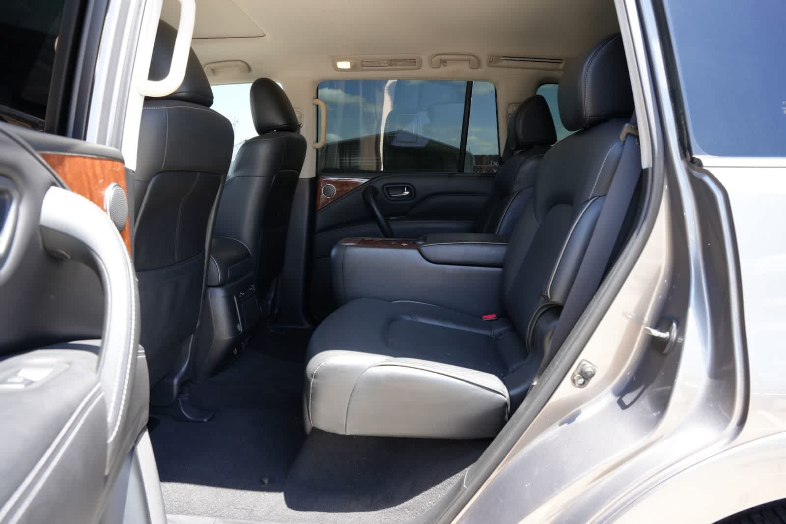 Thumbnail: 2019 INFINITI QX80 - 19
