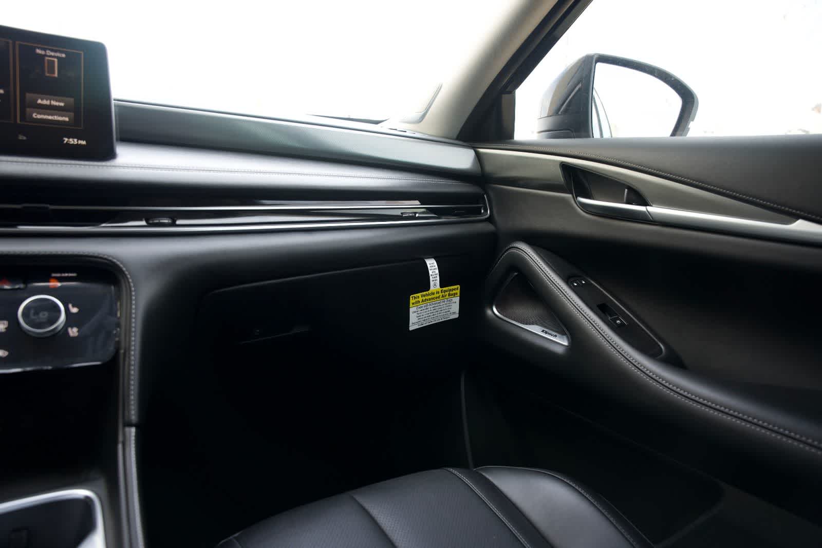 Thumbnail: 2026 INFINITI QX60 - 8