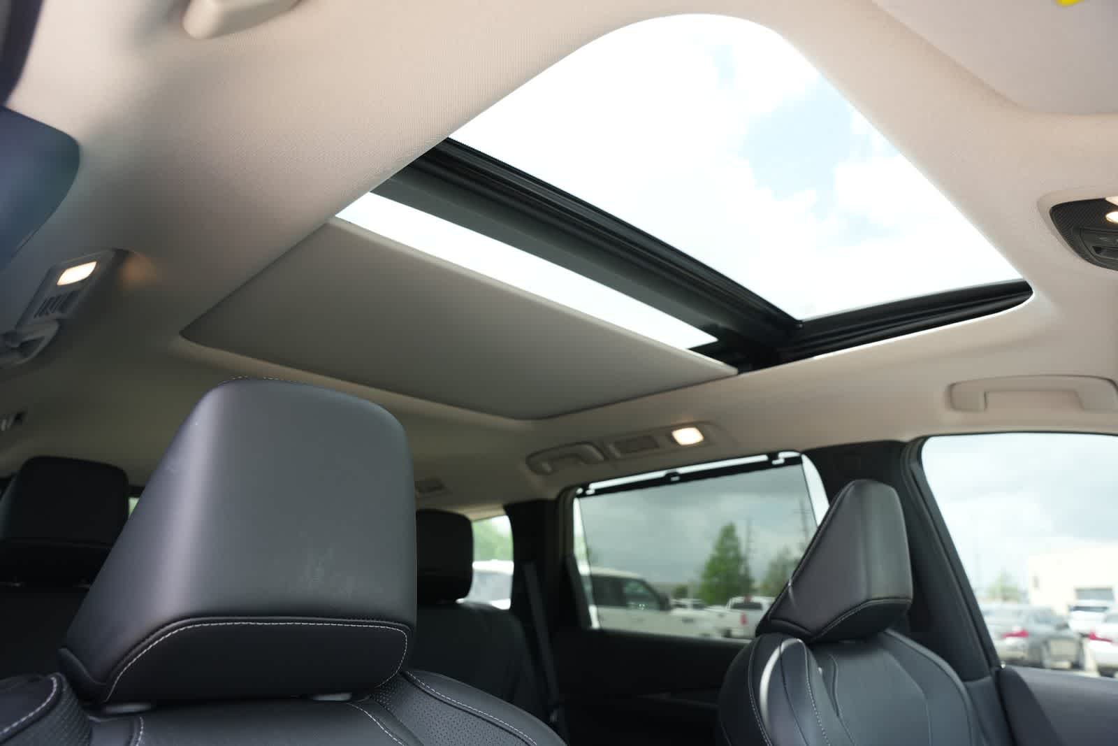 Thumbnail: 2023 INFINITI QX60 - 23