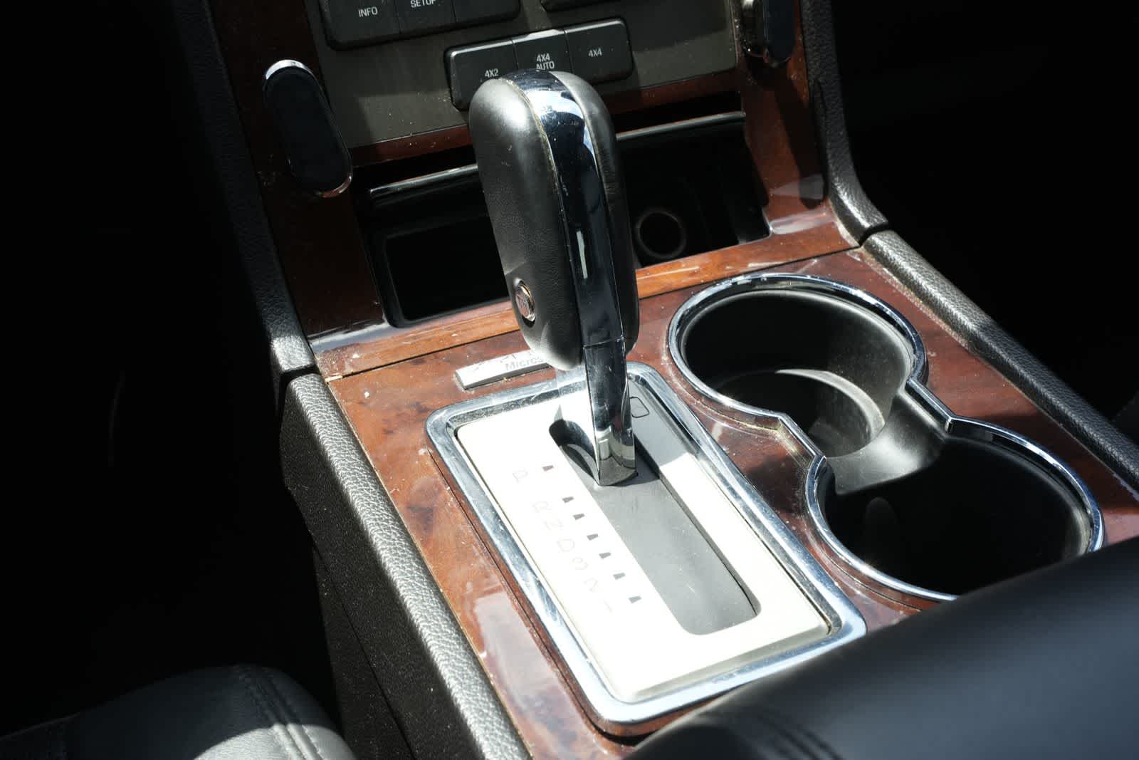 Thumbnail: 2014 Lincoln Navigator - 14