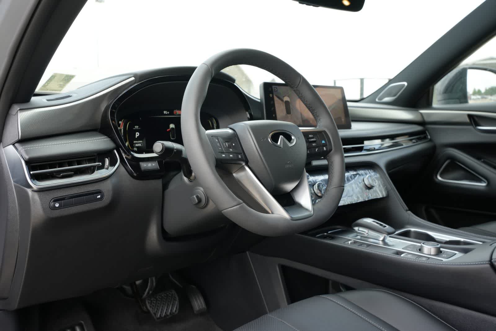 Thumbnail: 2027 INFINITI QX60 - 16