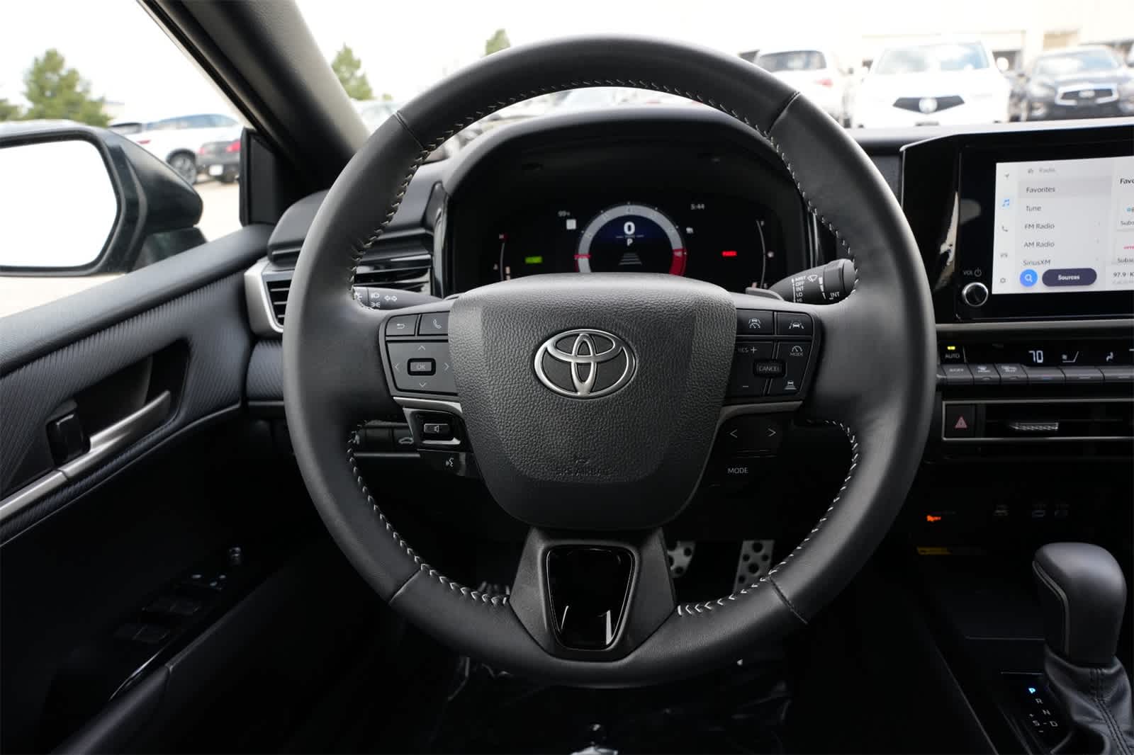 Thumbnail: 2025 Toyota Camry - 9