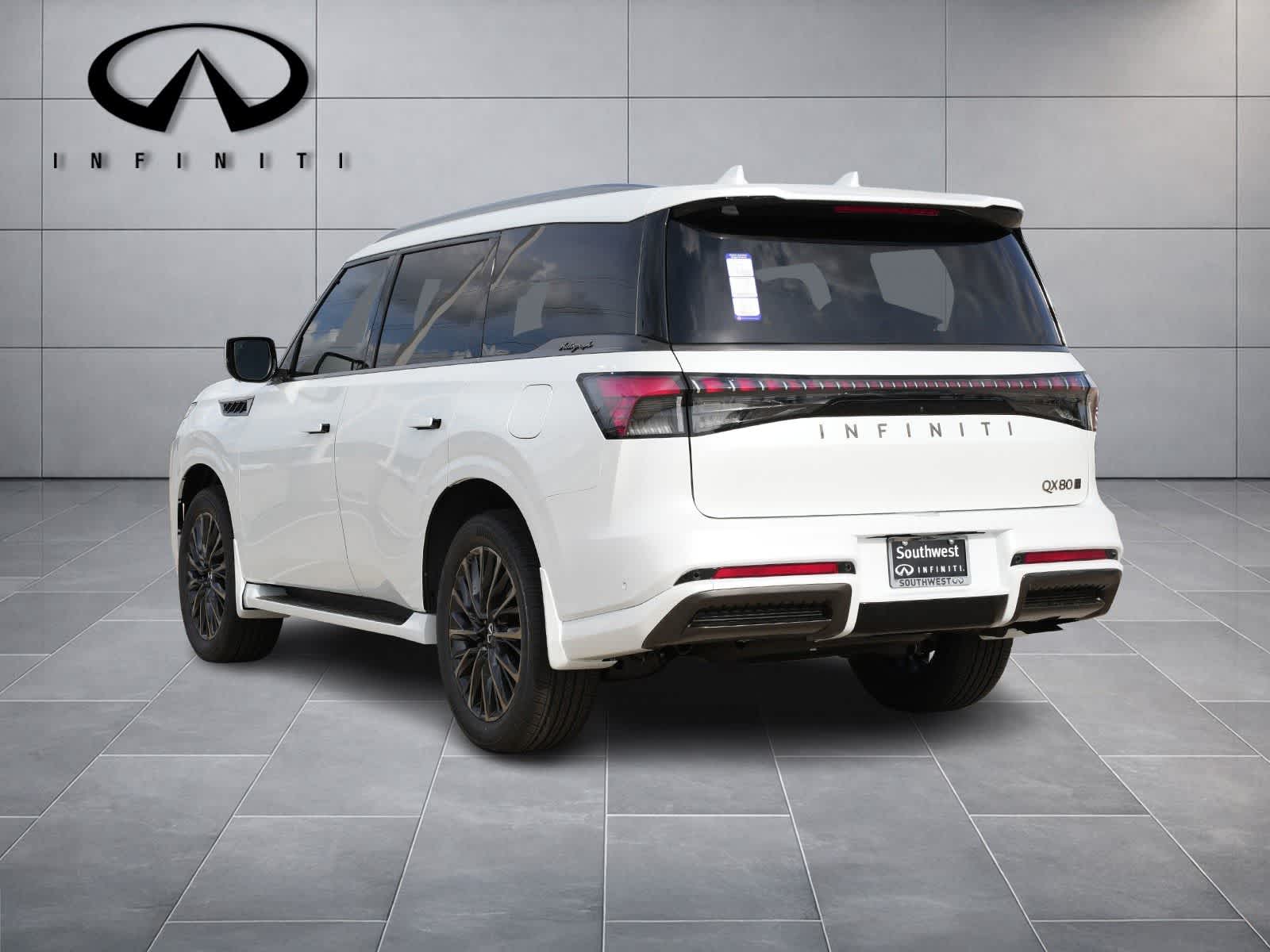 Thumbnail: 2026 INFINITI QX80 - 5