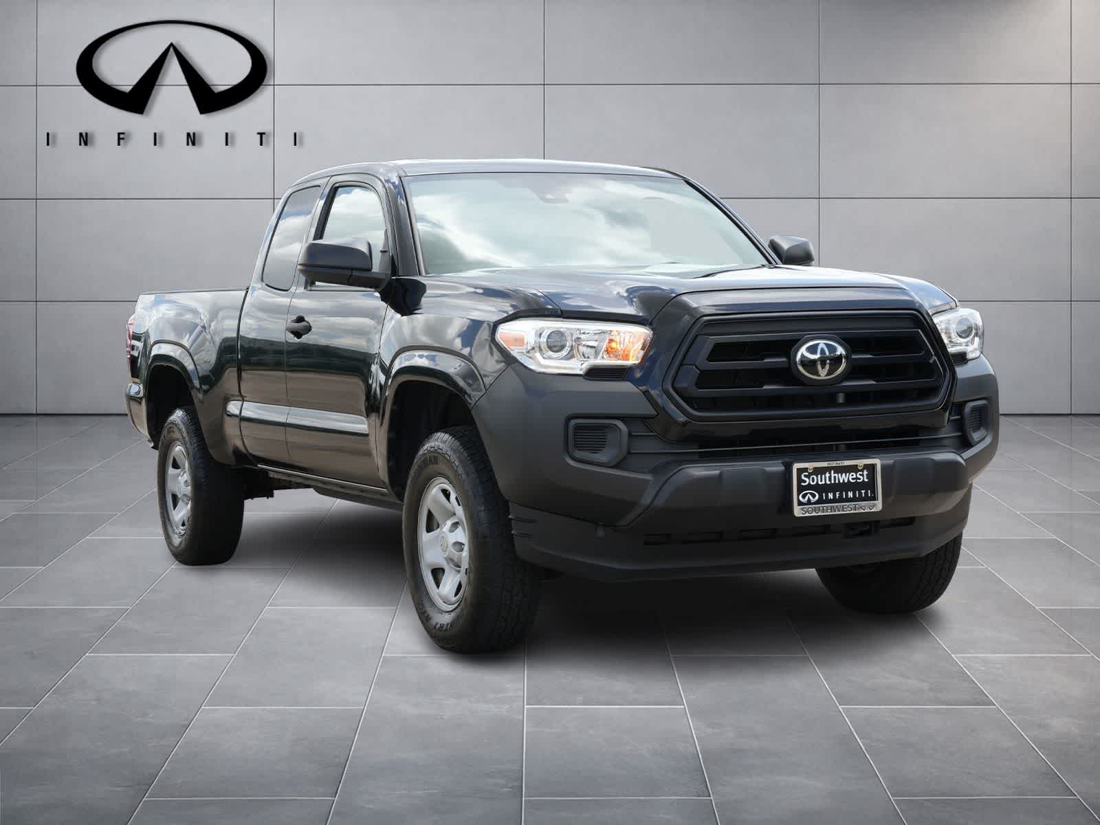 Thumbnail: 2020 Toyota Tacoma - 3