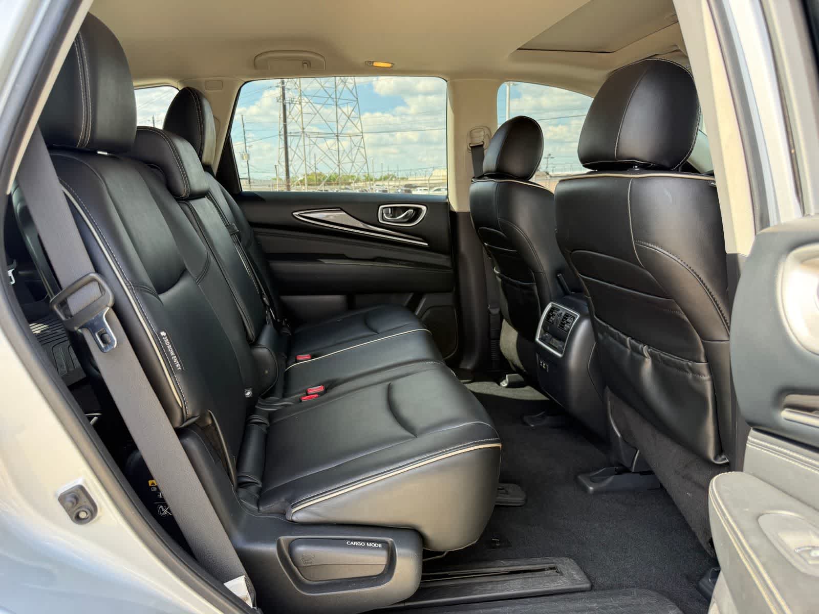 Thumbnail: 2020 INFINITI QX60 - 17