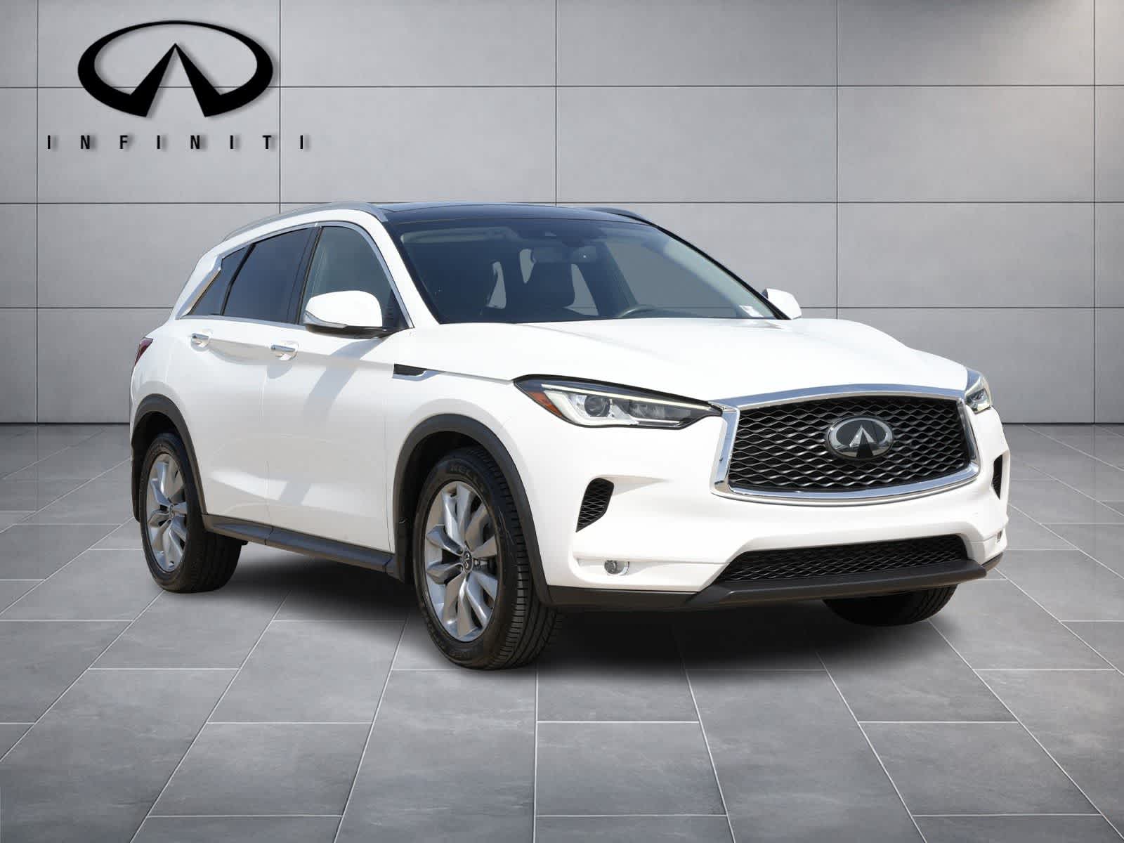 Thumbnail: 2022 INFINITI QX50 - 3