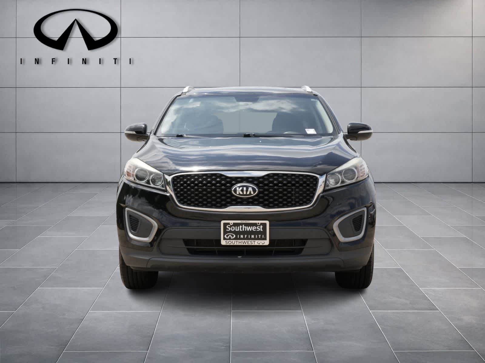 Thumbnail: 2017 Kia Sorento - 2