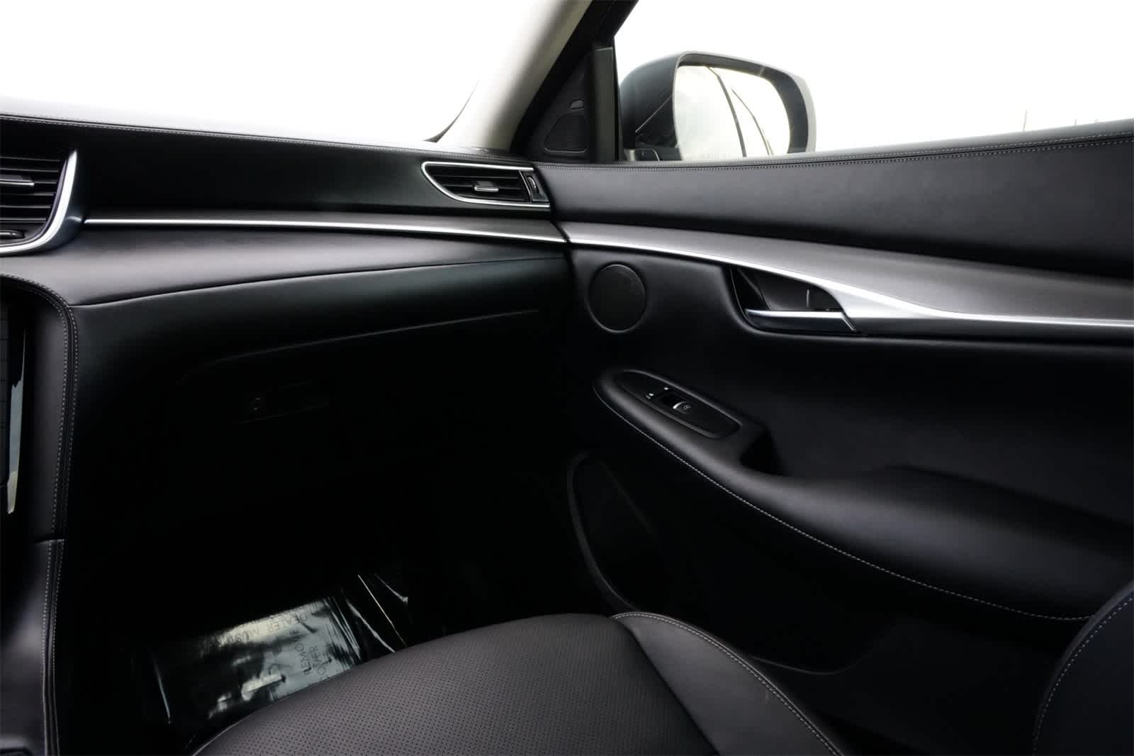 Thumbnail: 2022 INFINITI QX50 - 8