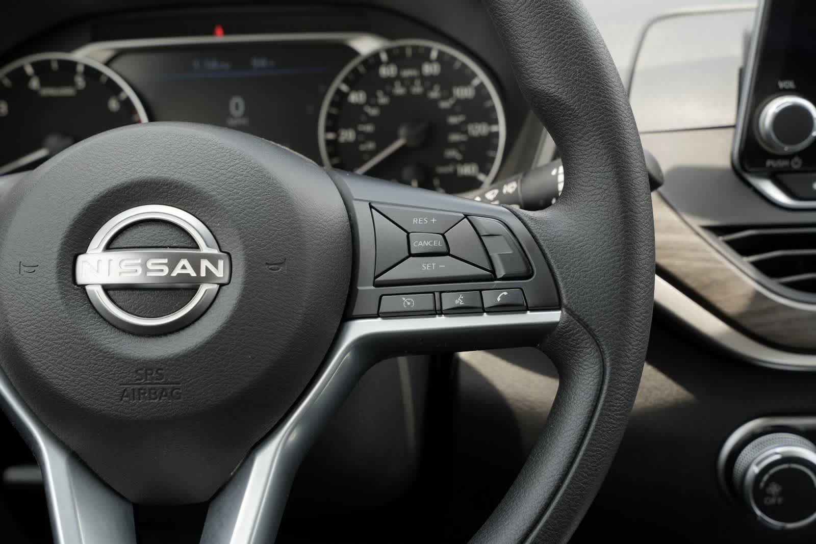 Thumbnail: 2025 Nissan Altima - 11