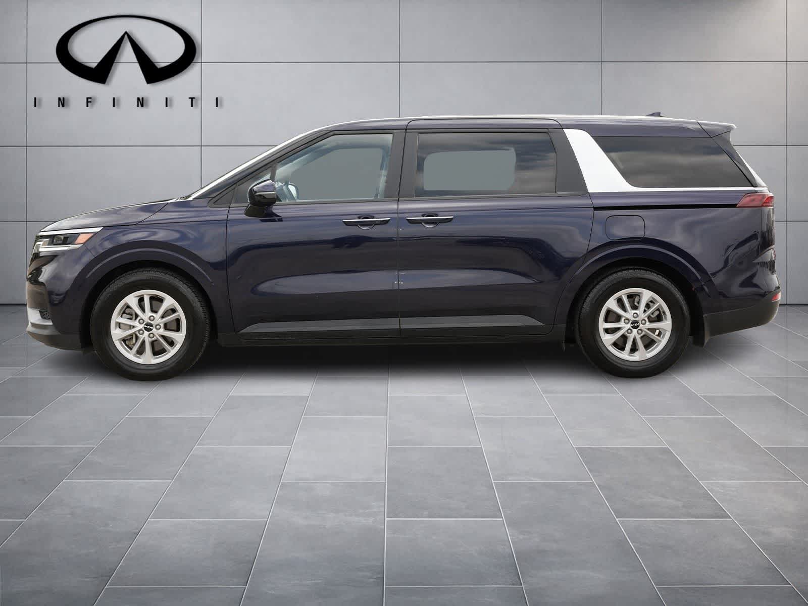 Thumbnail: 2024 Kia Carnival - 4