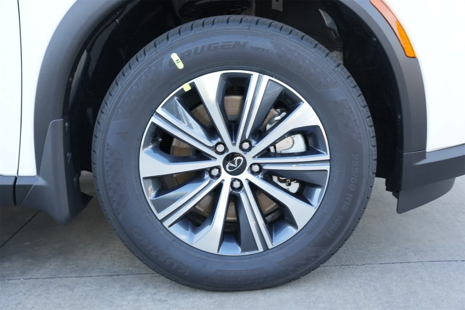 Thumbnail: 2025 INFINITI QX60 - 25