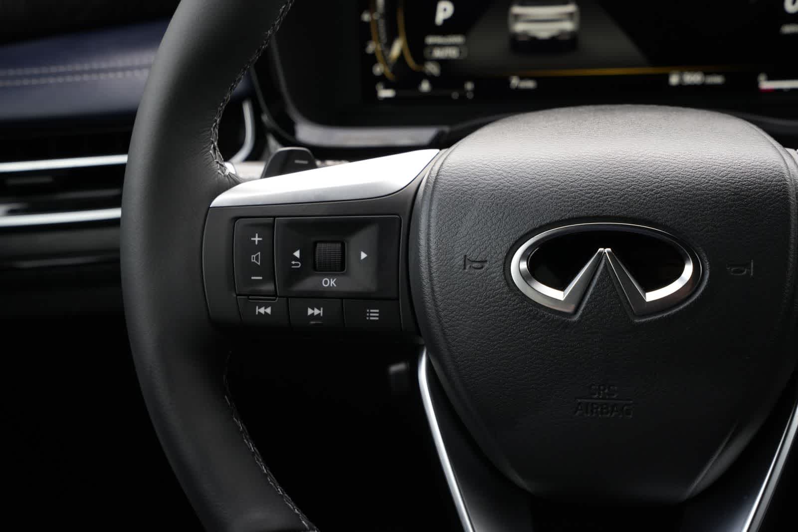 Thumbnail: 2026 INFINITI QX60 - 10