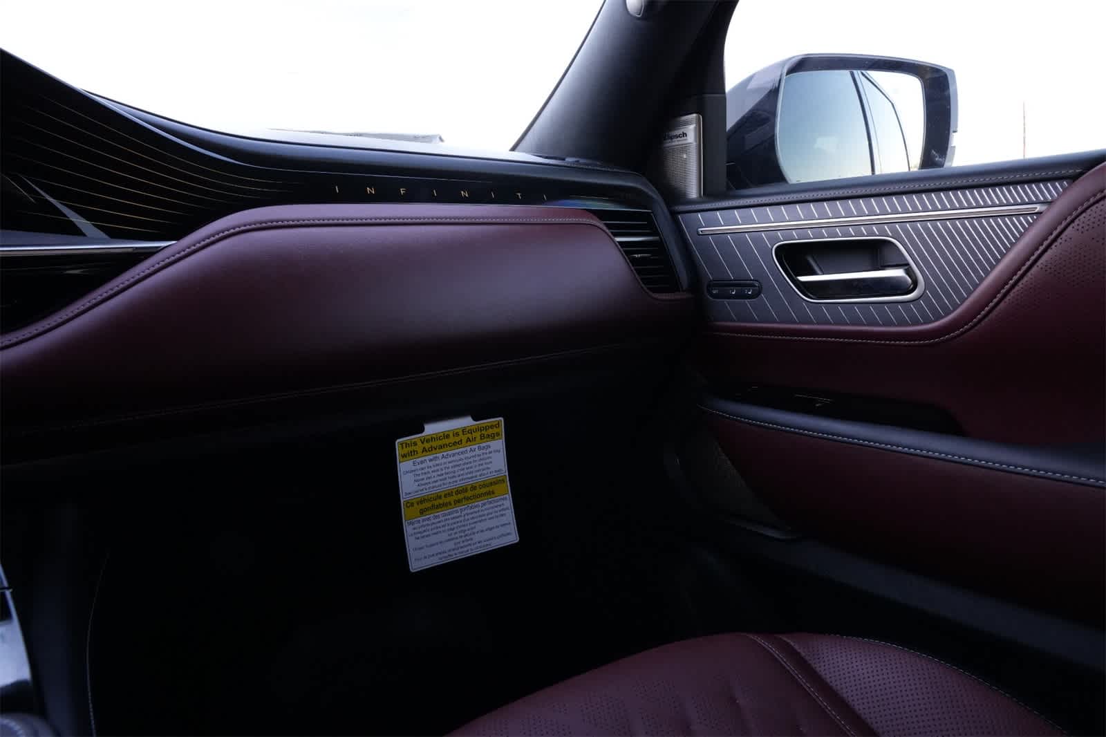 Thumbnail: 2026 INFINITI QX80 - 8