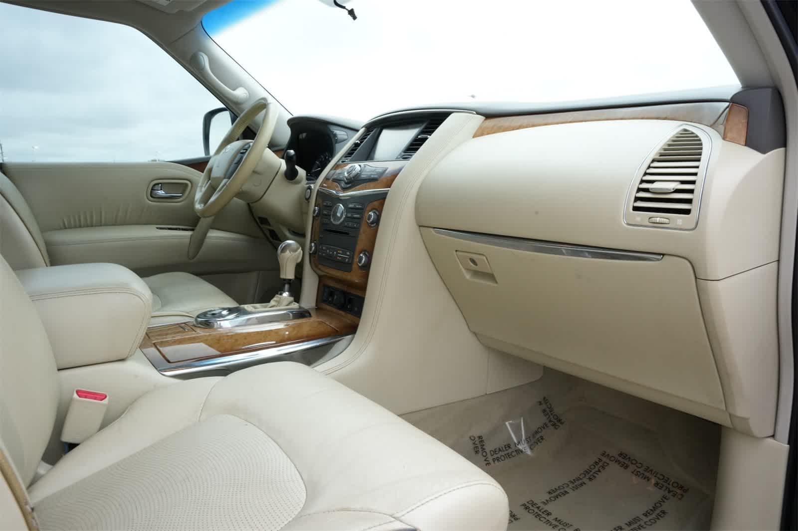 Thumbnail: 2014 INFINITI QX80 - 21