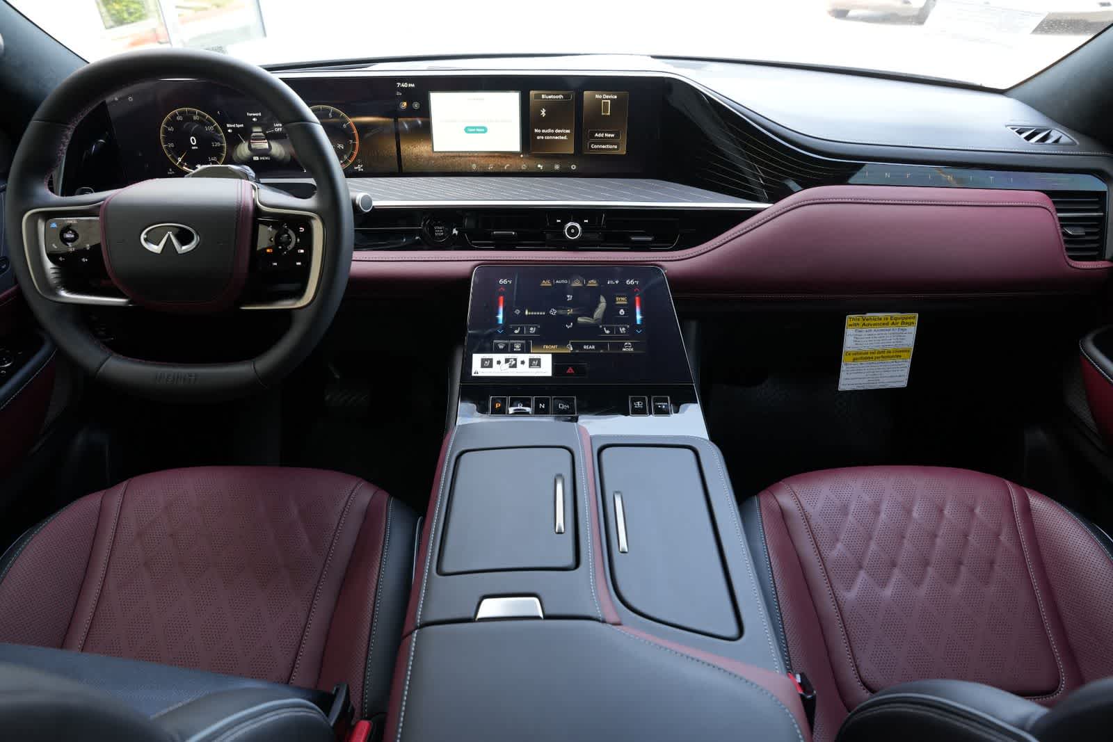 Thumbnail: 2026 INFINITI QX80 - 7