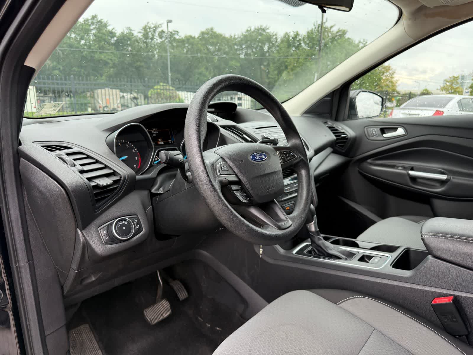 Thumbnail: 2017 Ford Escape - 15
