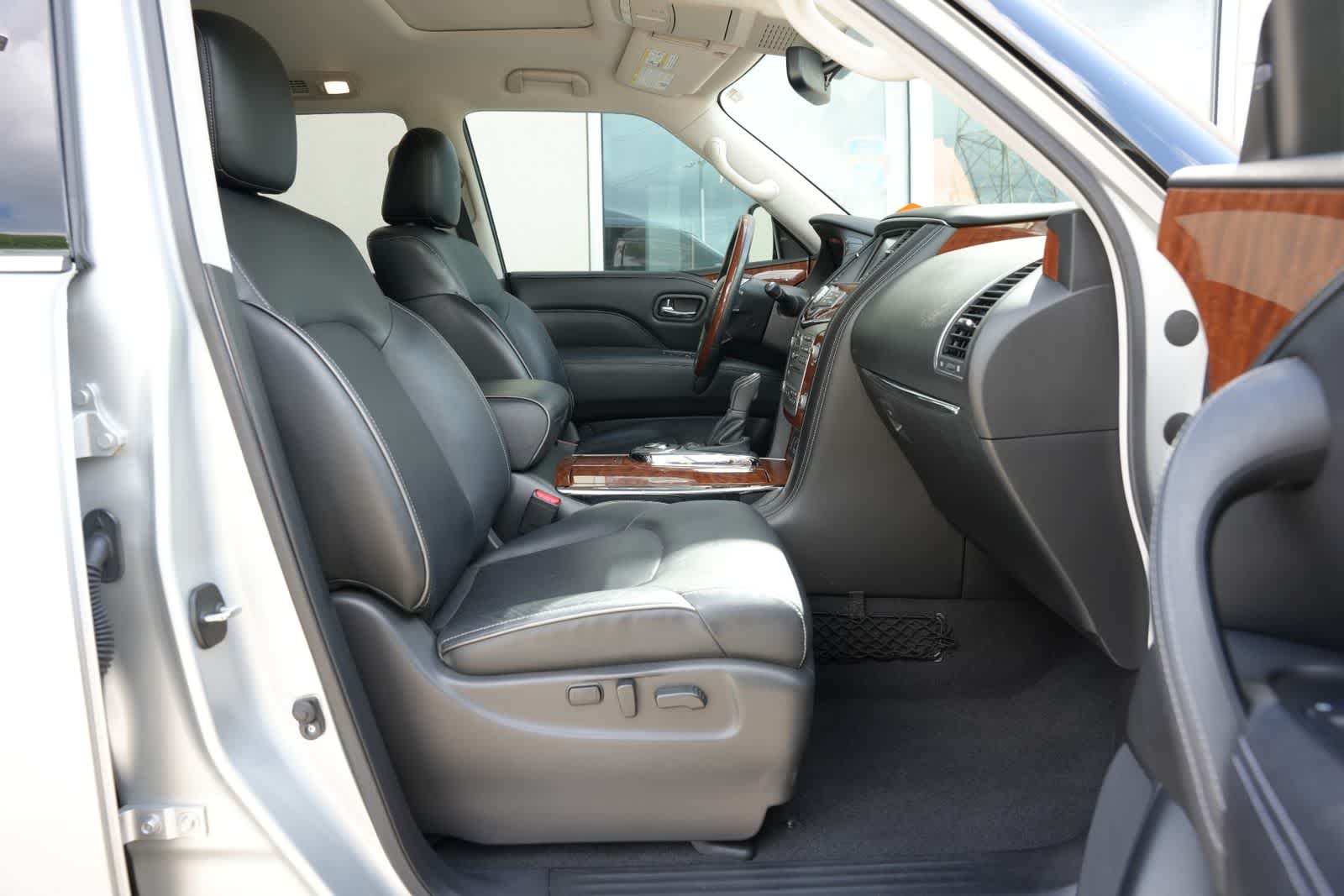 Thumbnail: 2019 INFINITI QX80 - 23