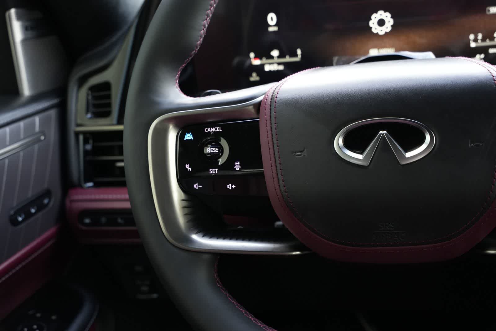 Thumbnail: 2026 INFINITI QX80 - 15