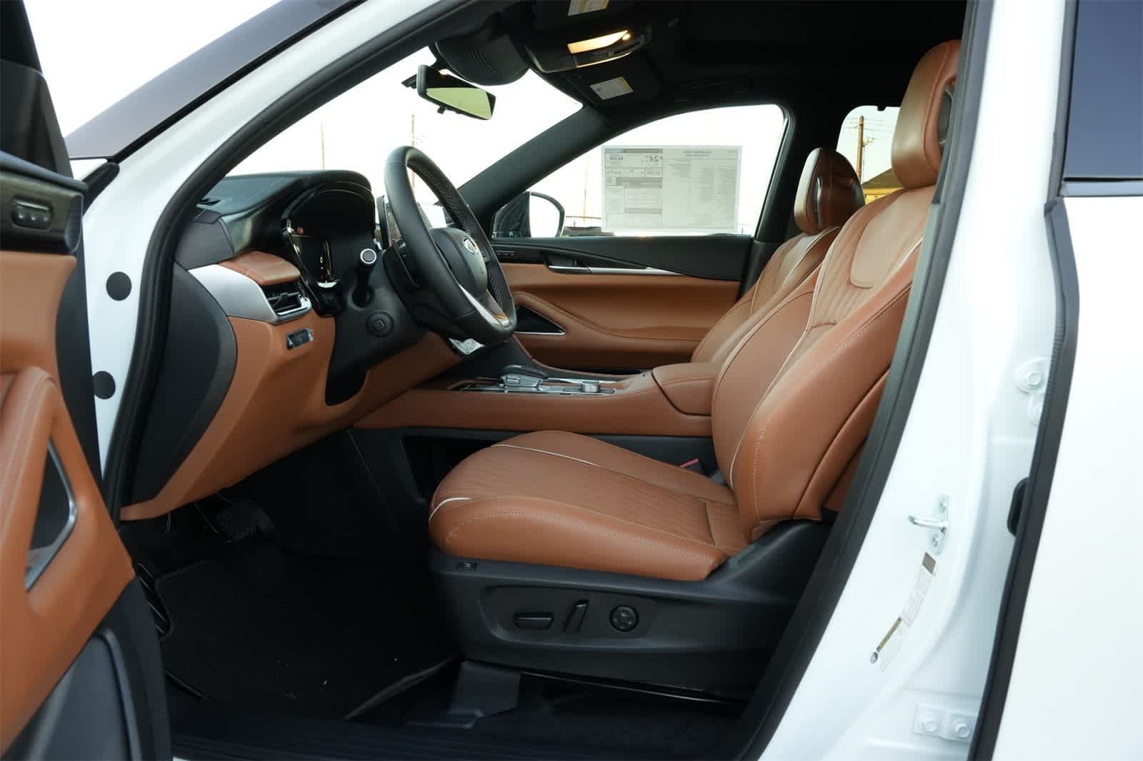 Thumbnail: 2026 INFINITI QX60 - 17